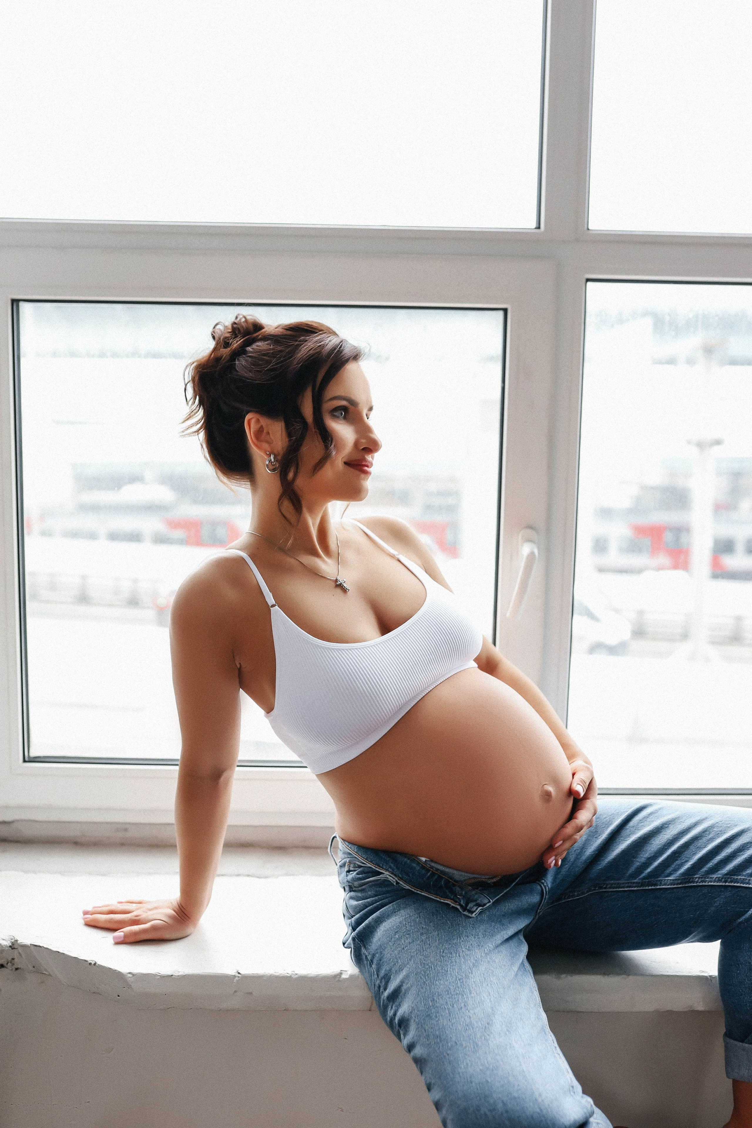 Фотосессия беременности в Москве в студии. Свадебный и семейный фотограф в Москве