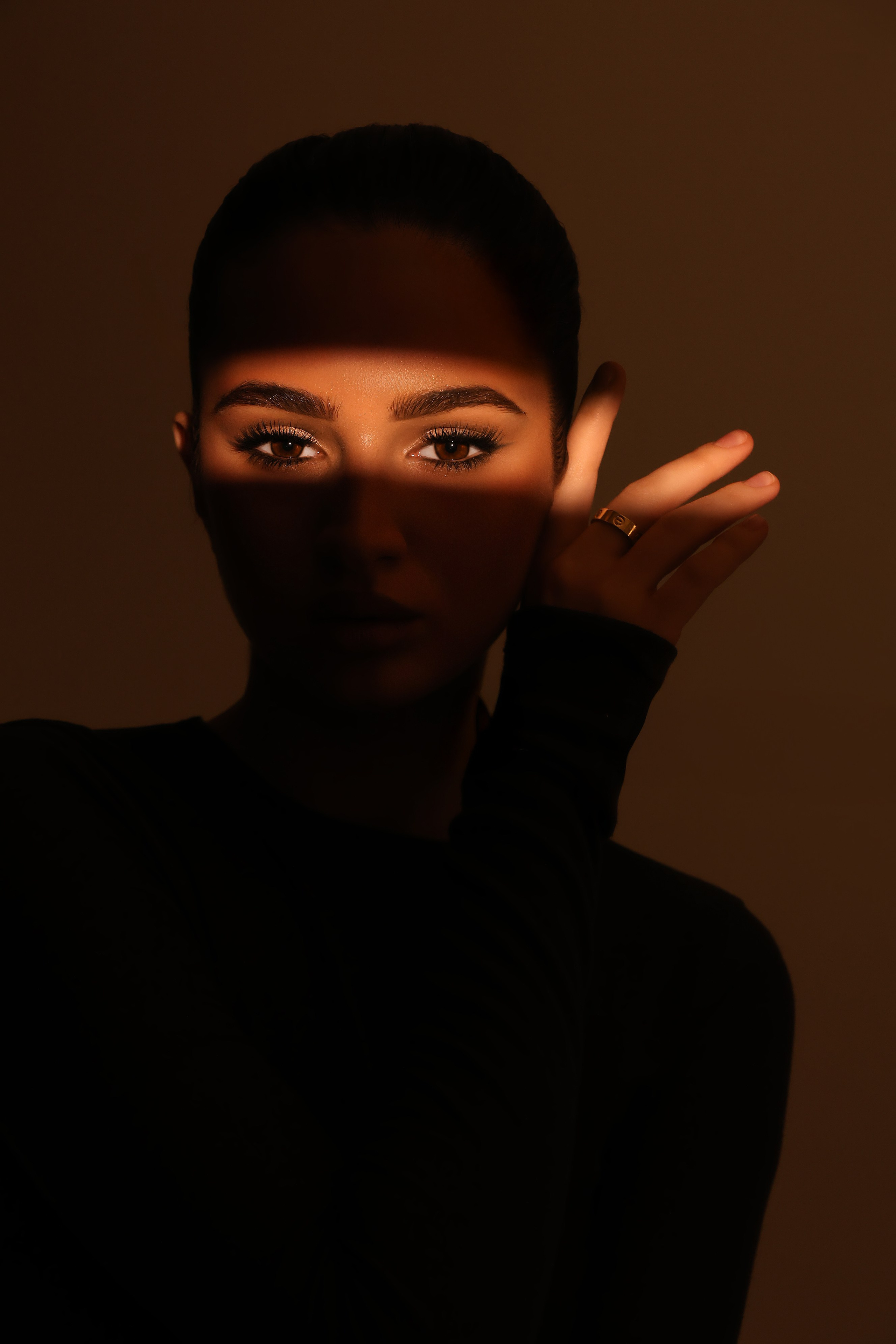 фотограф Москва  профессиональный фотограф фотограф для контента, фотограф для рекламы  женская фотосессия  имиджевая фотосессия  студийная фотосессия  фото для сайта  фотосессия для сайта  студийная фотосессия  модельная  фотосьемка  модельный фотограф  фотосьемка москва  фотосессия Москва  портретный фотограф  студийная съемка  портретная съемка  фотопортрет  фото на аватар  семейная фотография  мужской портрет  женский портрет