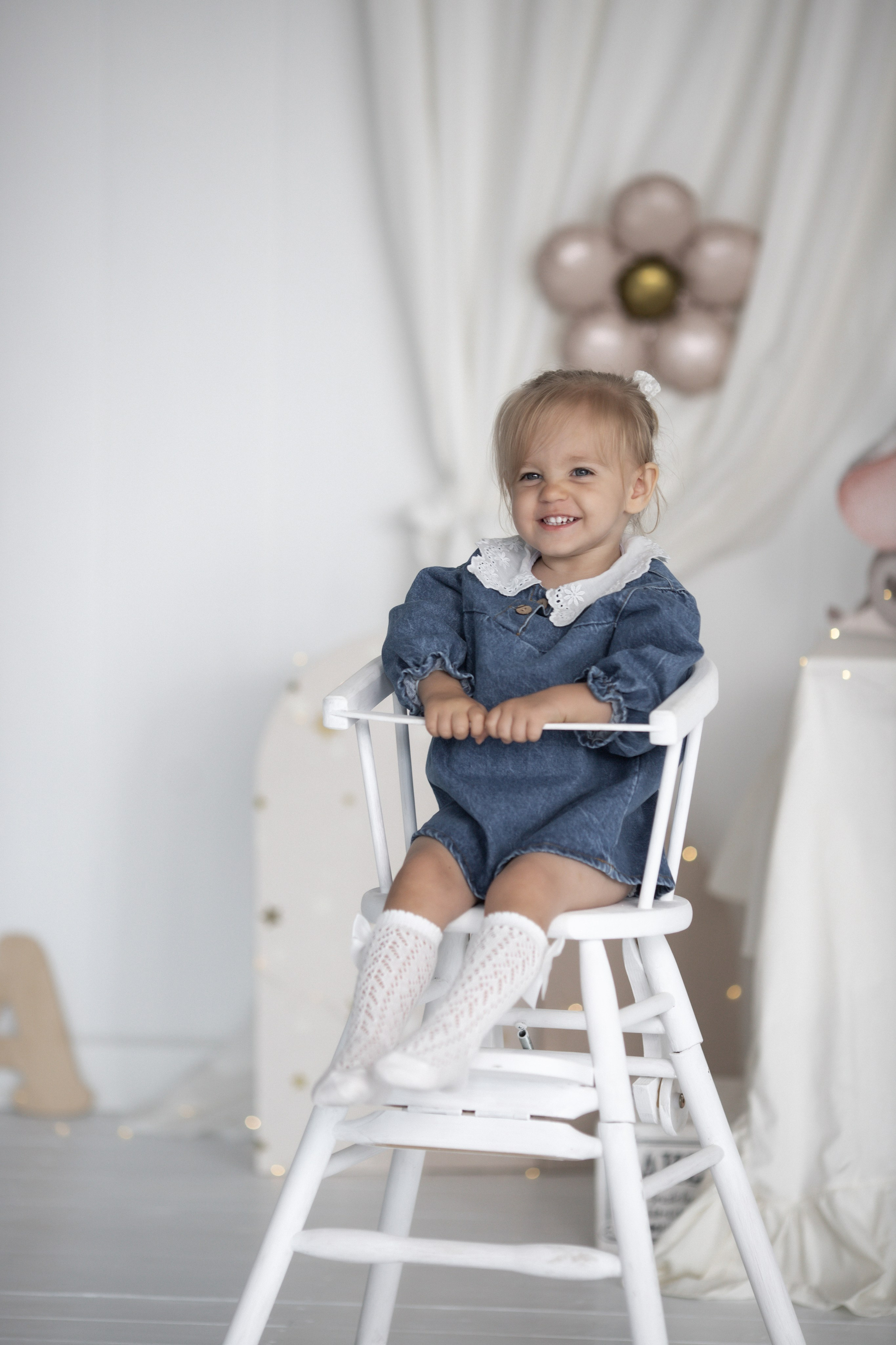 Малыши. Фотостудия Фонарь