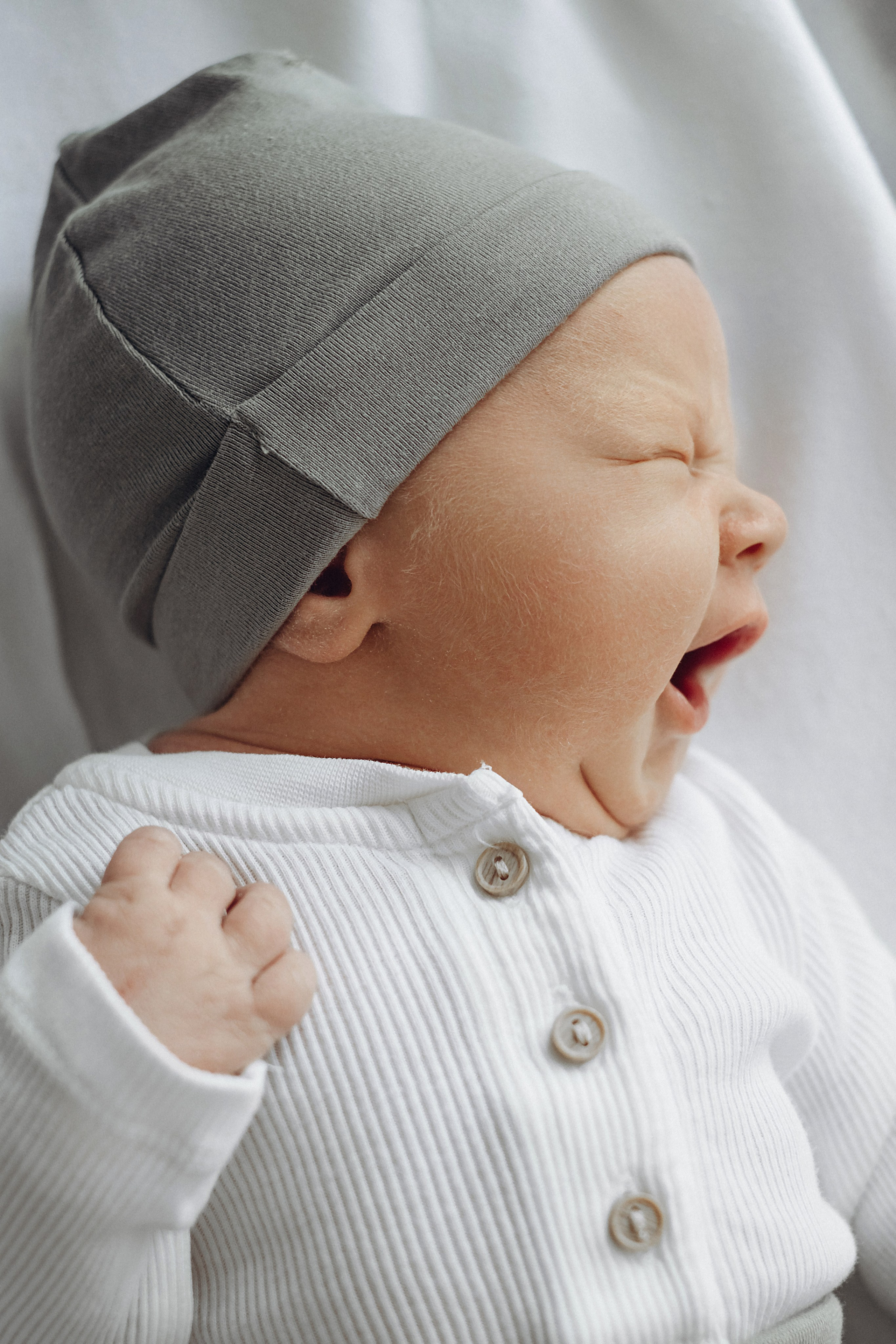 Выписка Тони, Саши и Гаврюши. Семейный и детский фотограф в Санкт-Петербурге