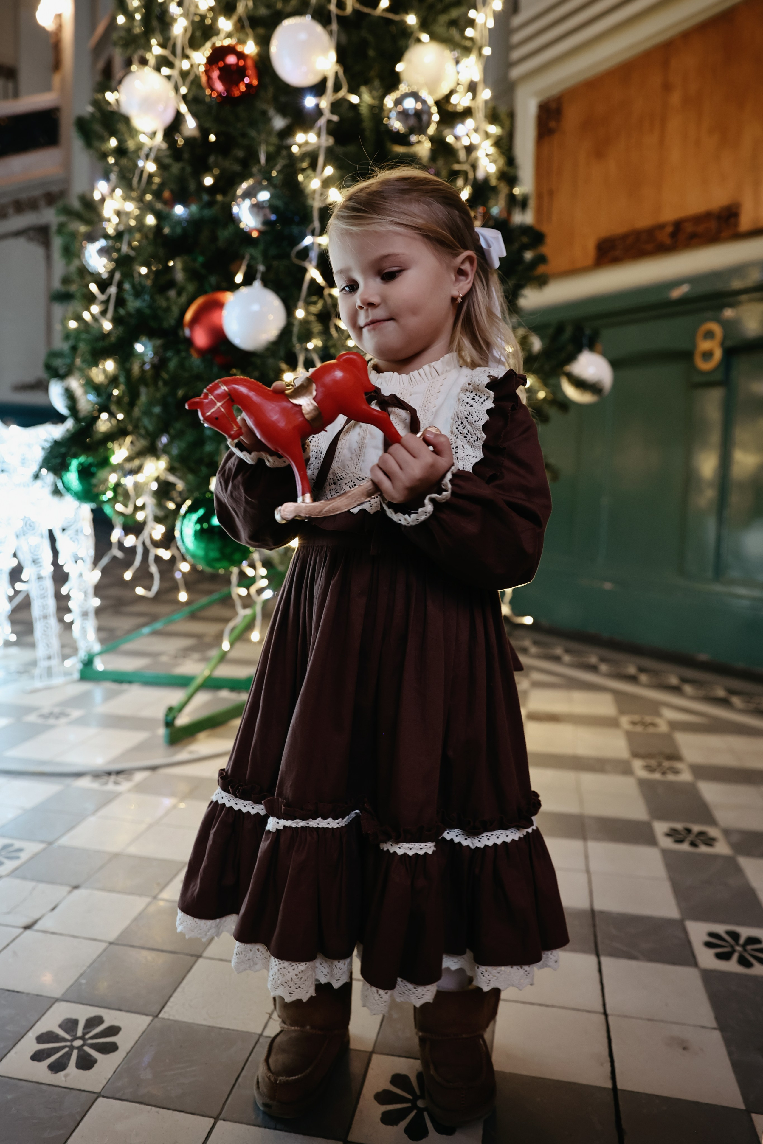 Ретро съемка на Витебском вокзале. Фотограф — Татьяна Кириллова, г. Санкт-Петербург