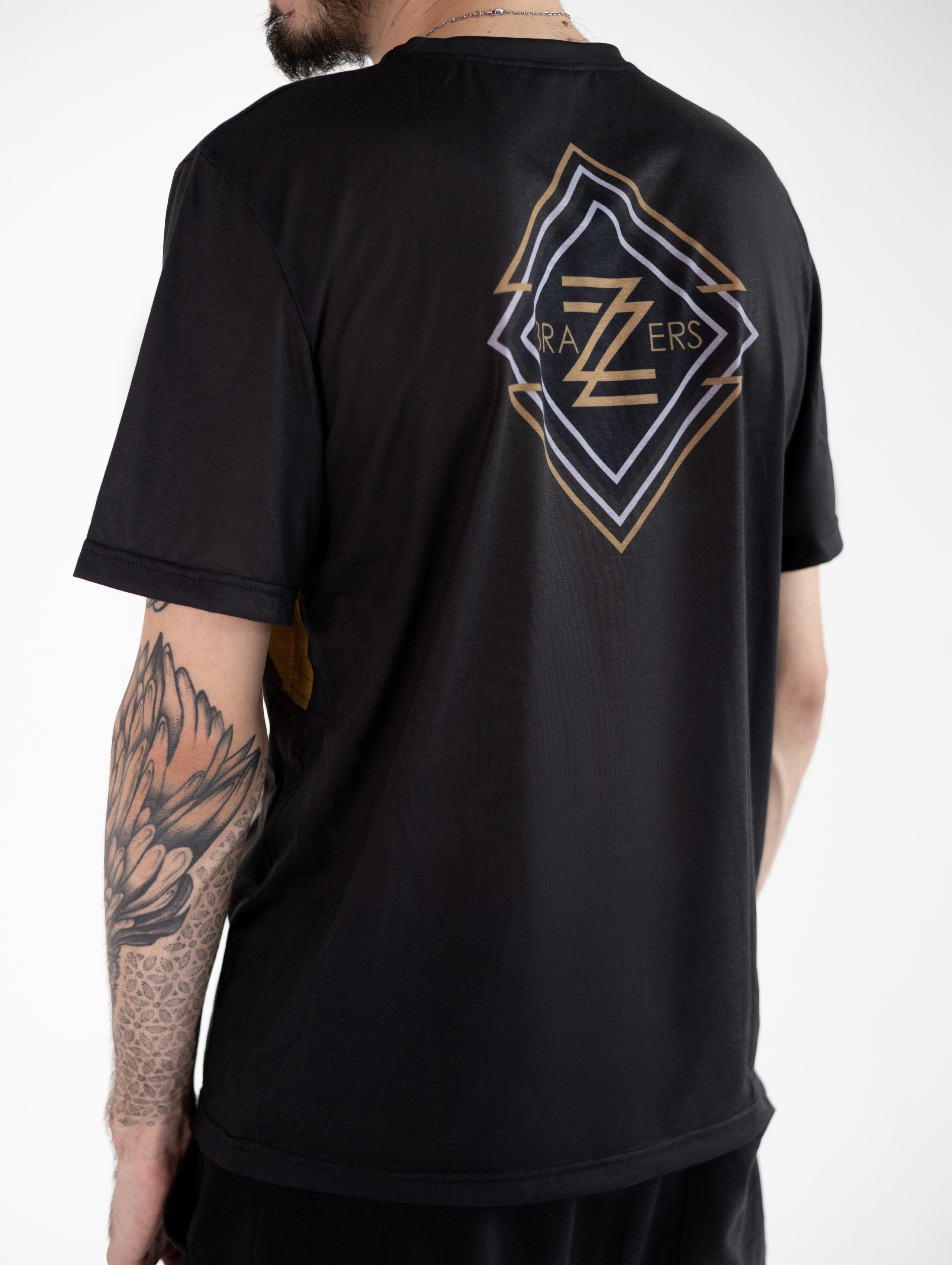 Одежда для маркетплейсов. Юлия, ваш фотограф в Ростове-на-Дону