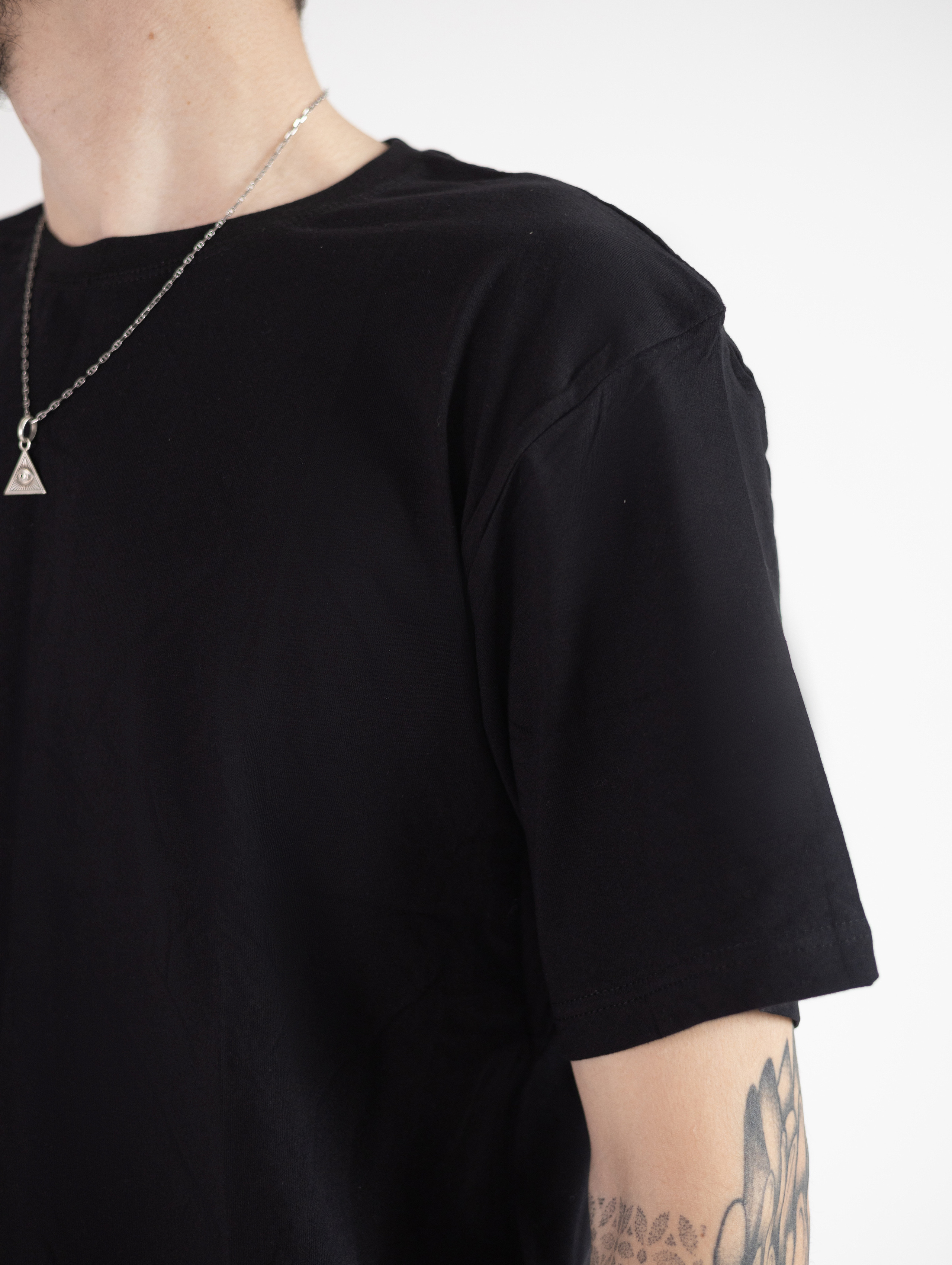 Одежда для маркетплейсов. Юлия, ваш фотограф в Ростове-на-Дону