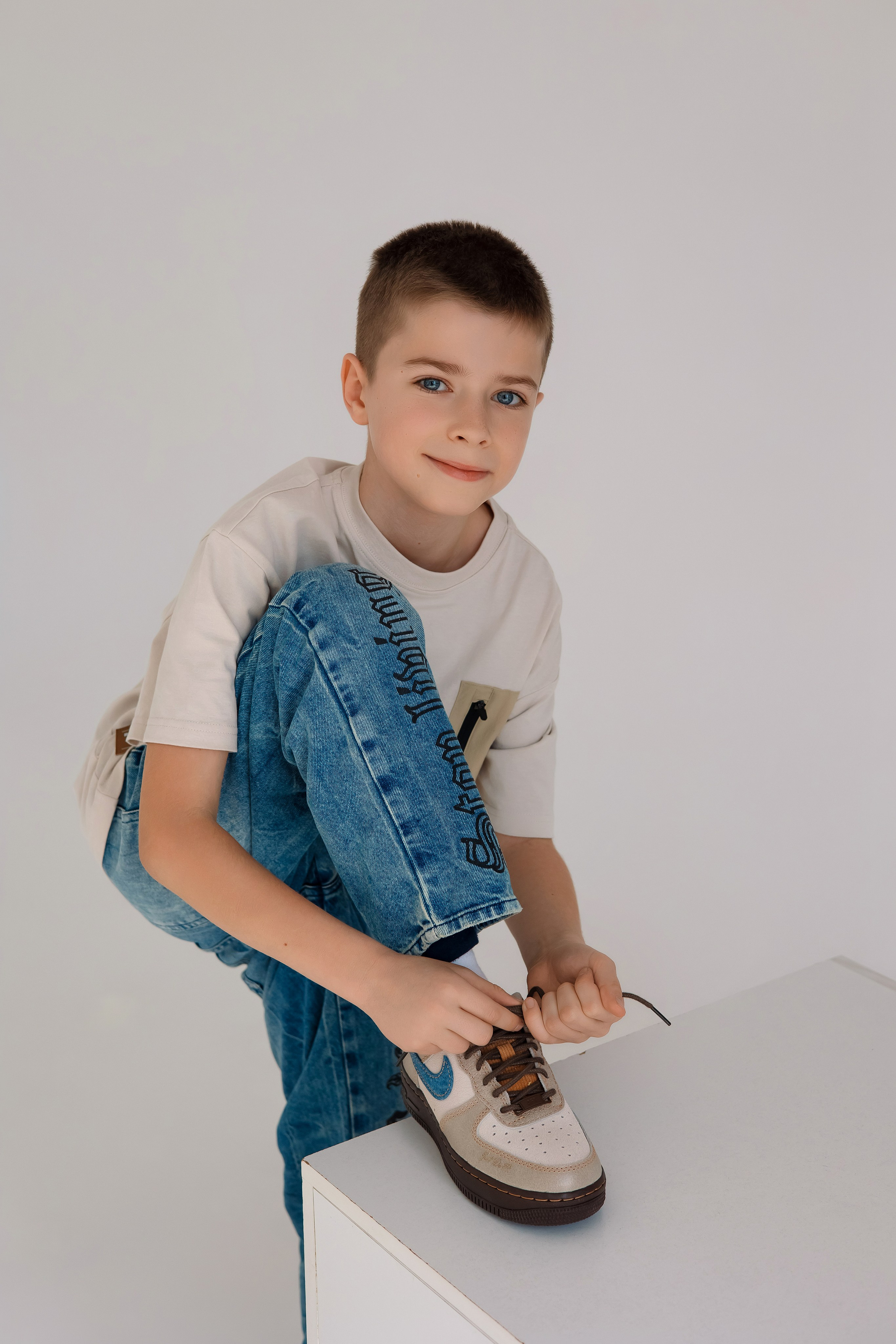 4 класс съемка в фотостудии. Фотограф Любовь Корниенко, Примоский край