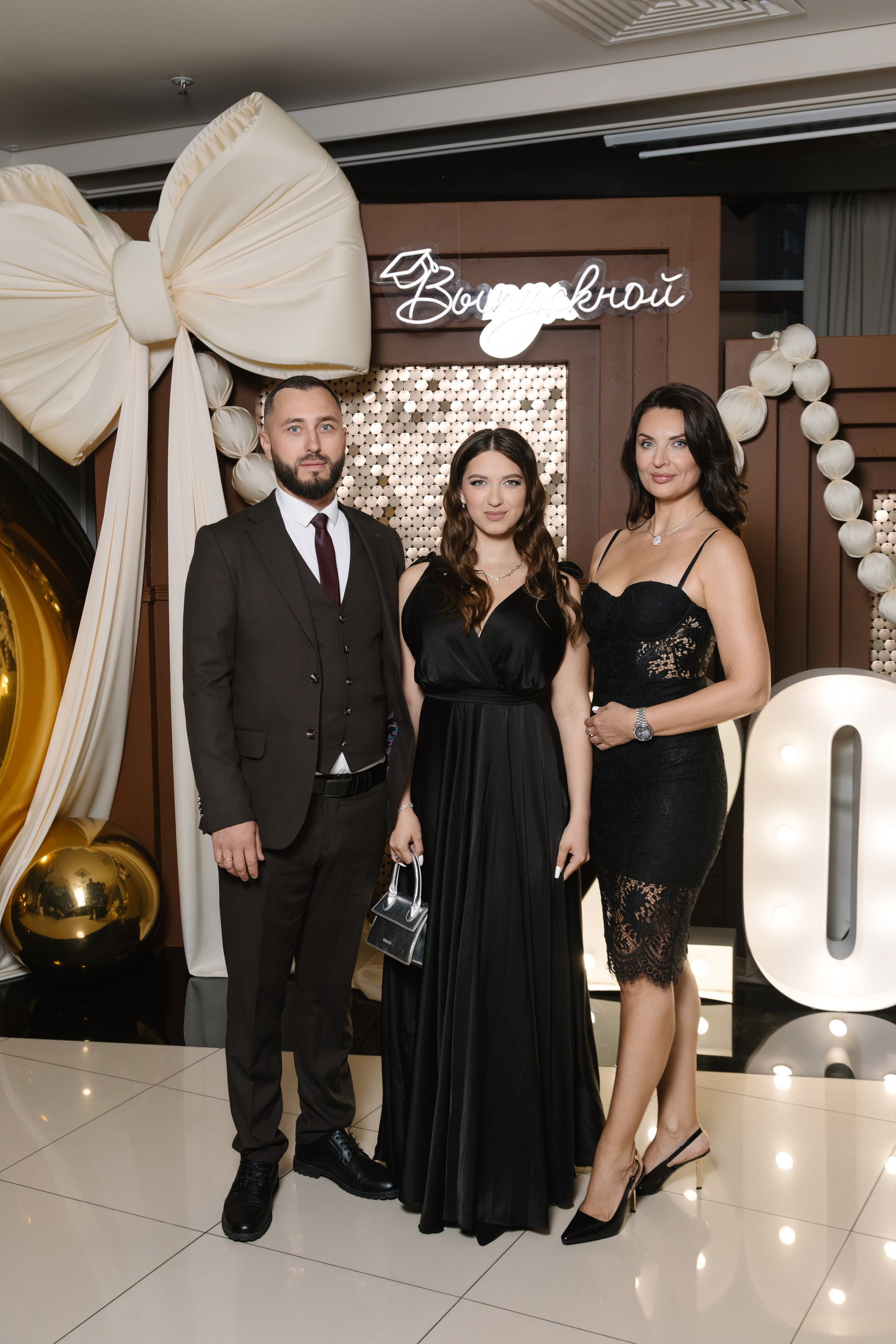 Выпускной 11А класса 2025. Артур Иликчян — Wedding & Event фотограф в Краснодаре