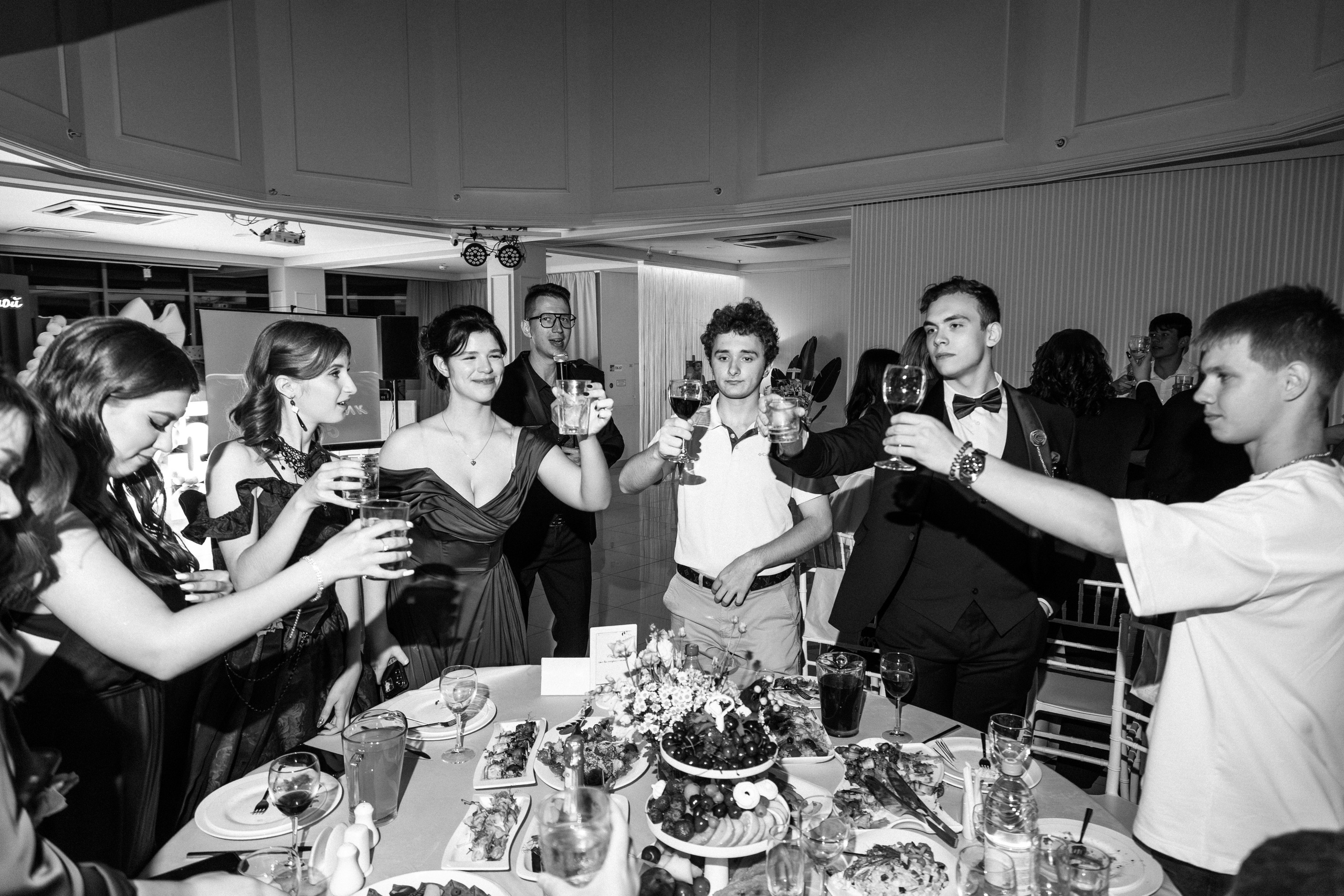 Выпускной 11А класса 2025. Артур Иликчян — Wedding & Event фотограф в Краснодаре