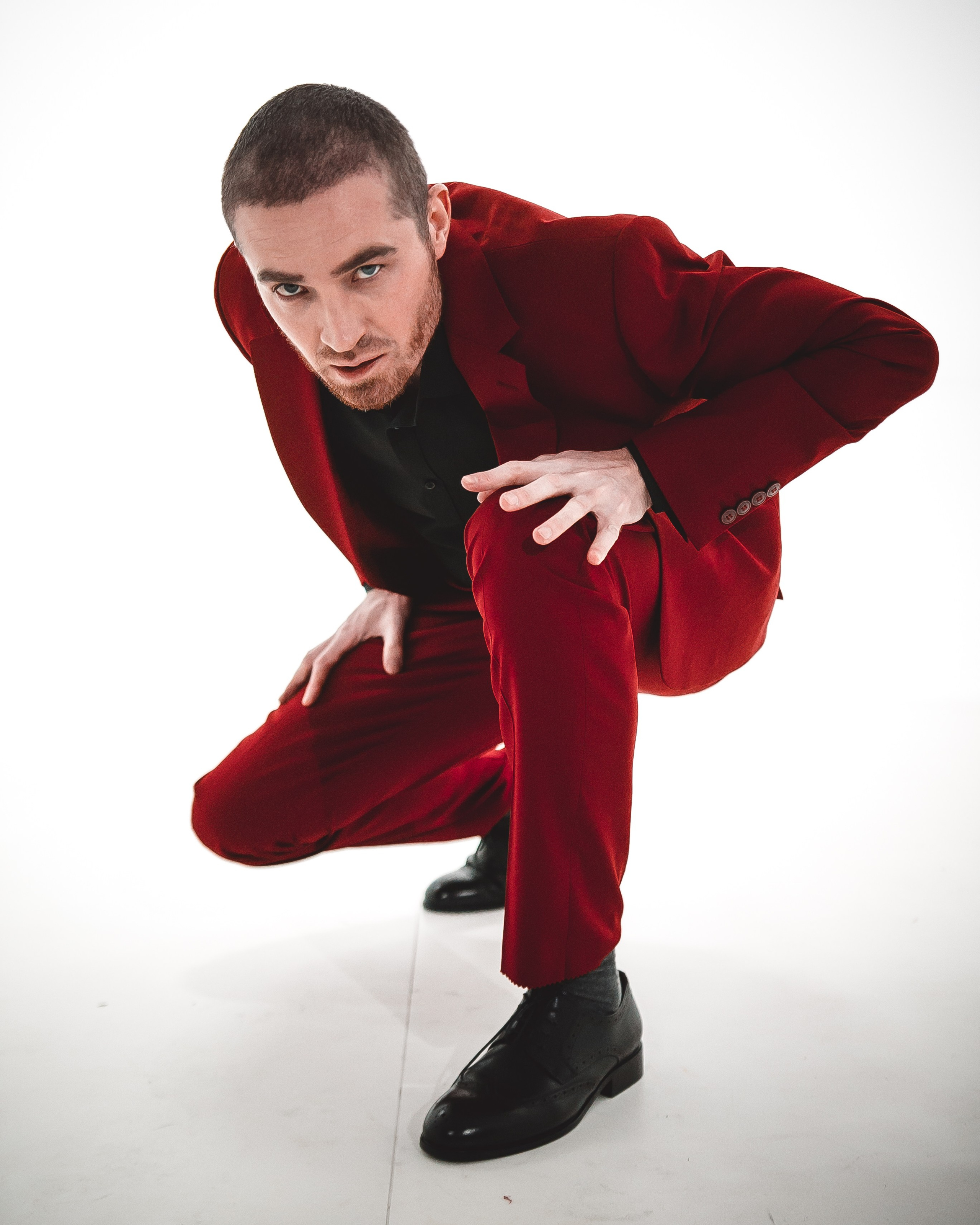 MF PROD. — NICHOLAS VYAZEMSKY. MOVIE FAMILY PRODUCTION