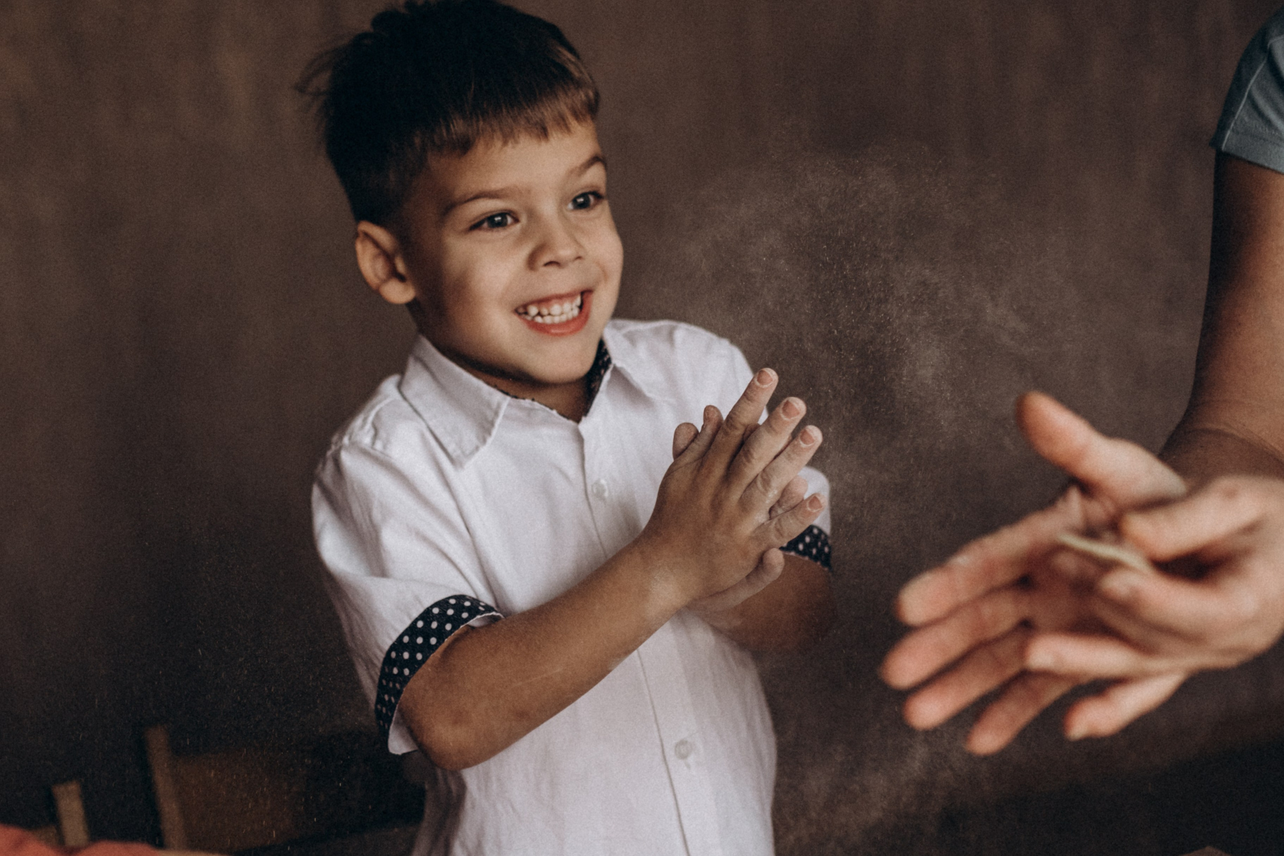 Бабушка с внуками. Семейный фотограф lifestyle в Новосибирске Елена Шпилевая