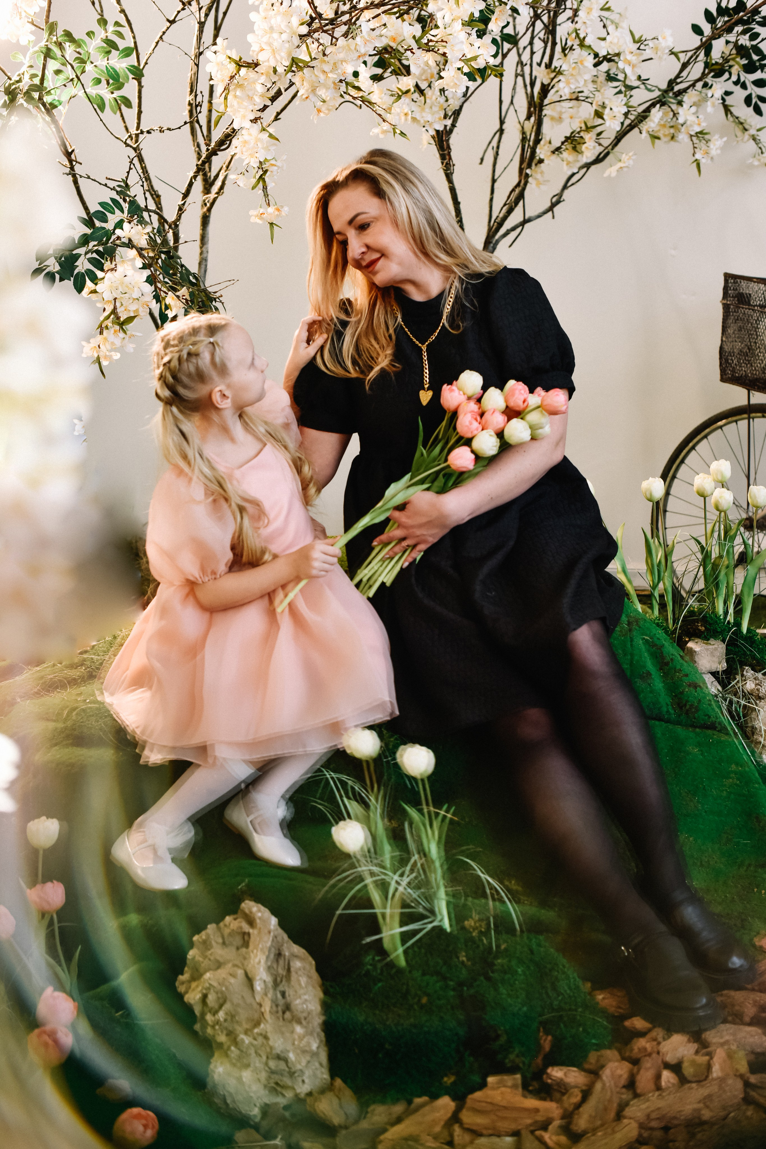 Весна Марго и Марии