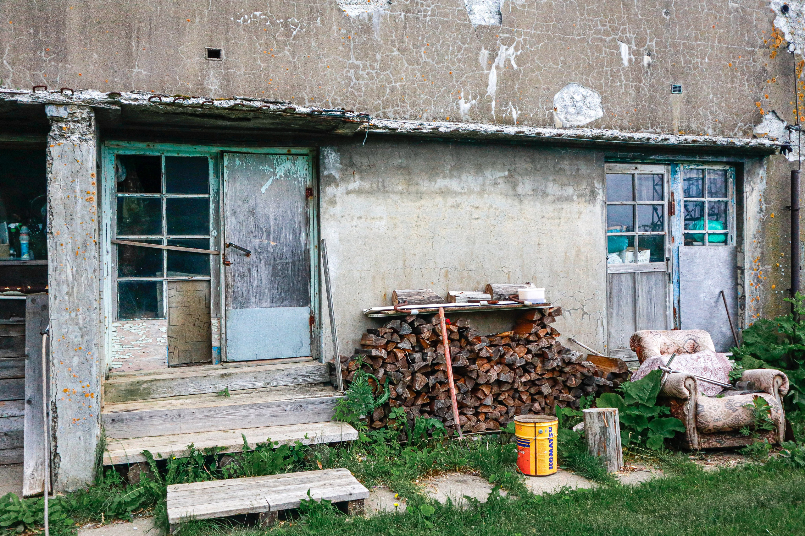 Маяк Тонин на мысе Свободном. Карафуто. Фотограф в Южно-Сахалинске Гусаков Евгений