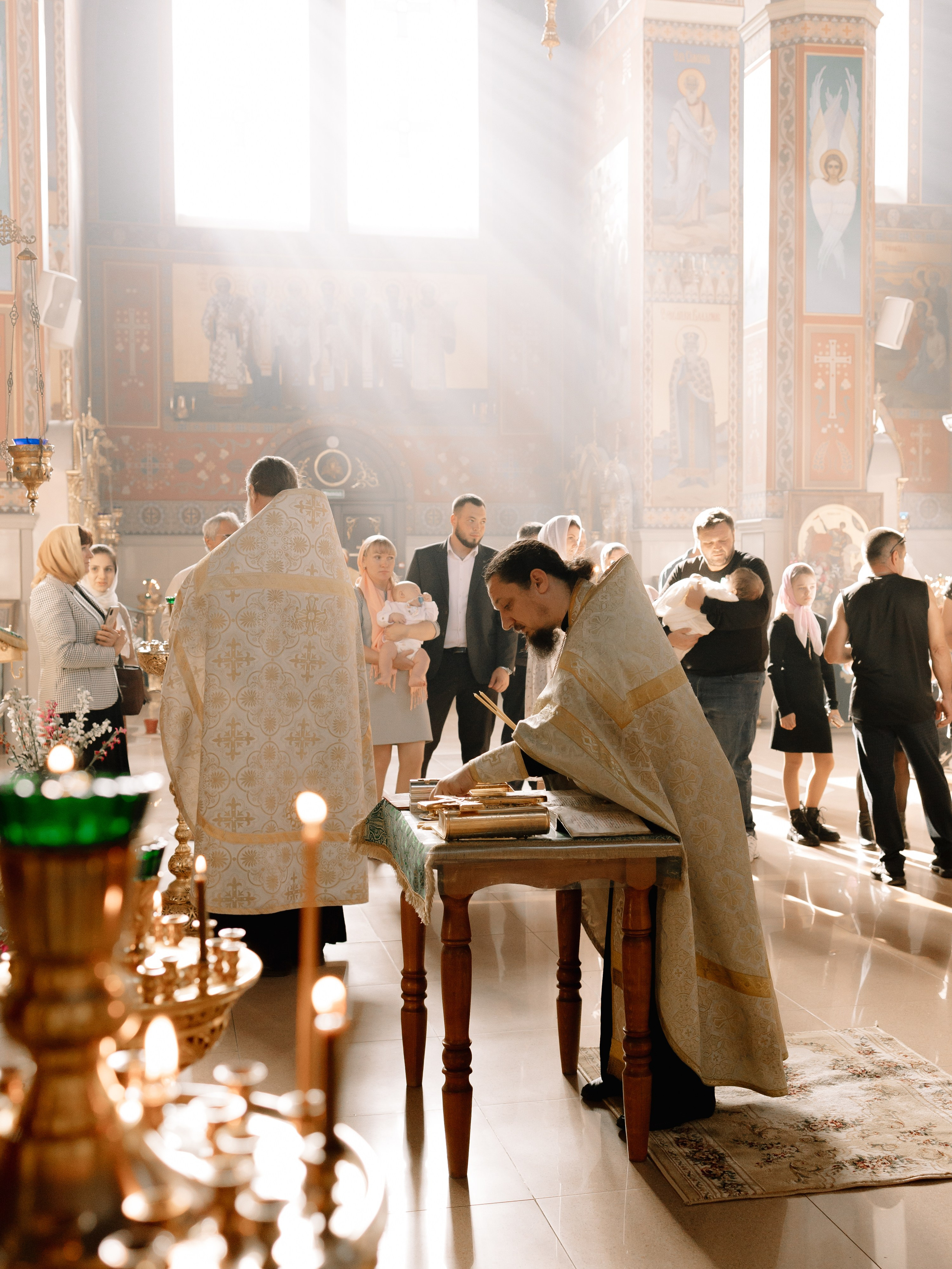 Таинство крещения Миланы. Семейный фотограф в Краснодаре Храмова Анна