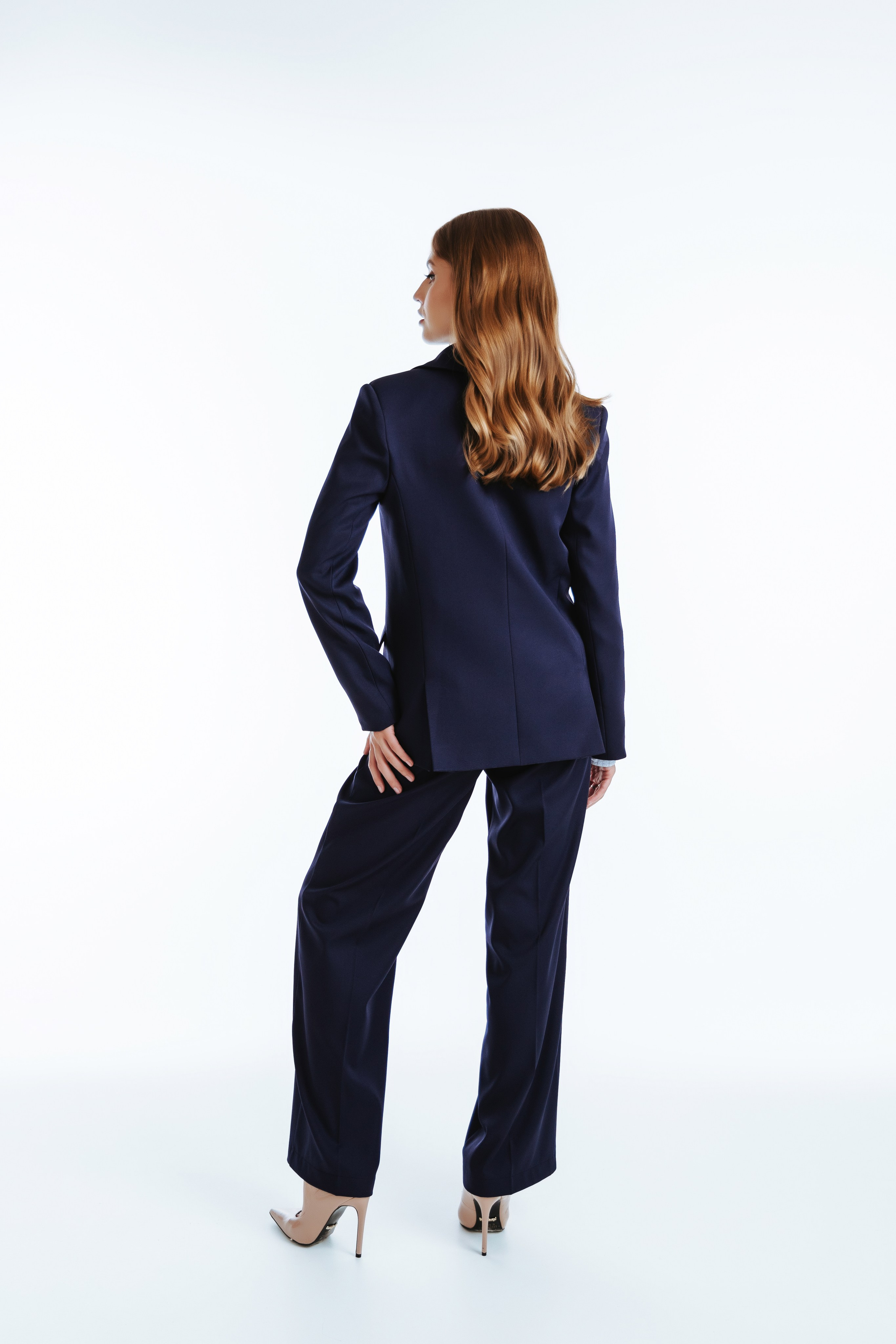 Женские костюмы. Свадебный и семейный фотограф в Краснодаре Диана Смирнова