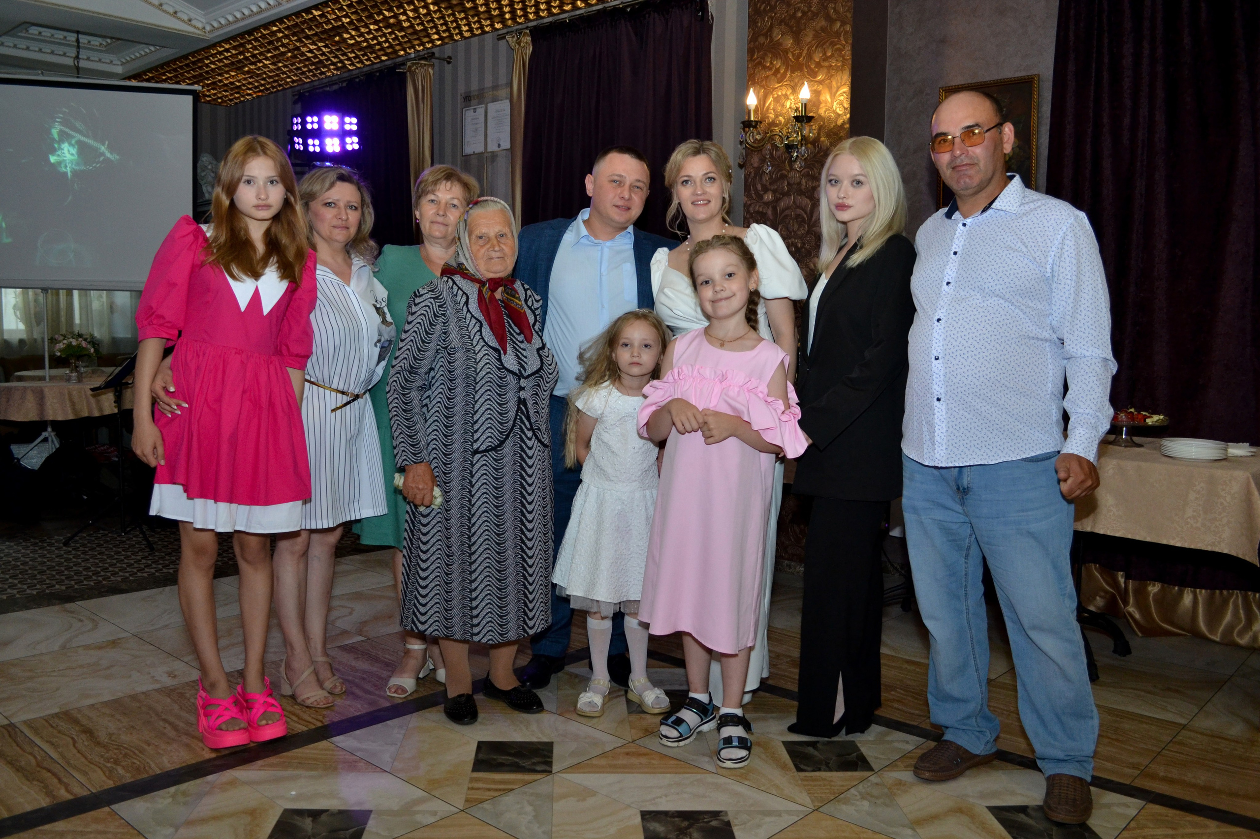 Юля и Руслан. Семейный и свадебный фотограф в Йошкар-Оле Виктор Крайт