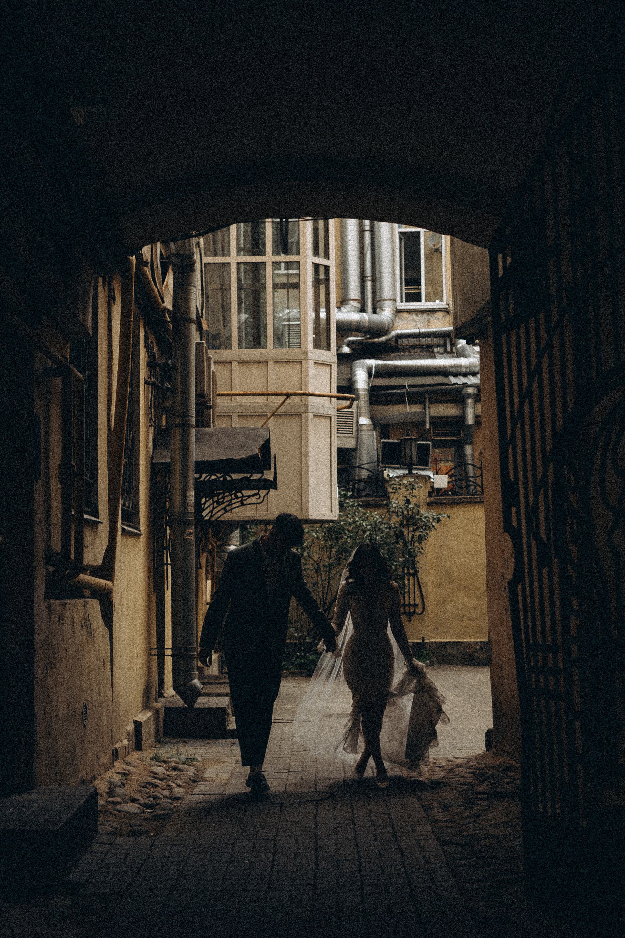 СВАДЕБНАЯ ПРОГУЛКА ВОЗЕ ИСАИКЕВСКОГО СОБОРА АСТОРИИ И ЗАКОНОДАЛЕТНОГО СОБРАНИЯ. Профессиональный фотограф, Санкт-Петербург — Виктория Богомолова