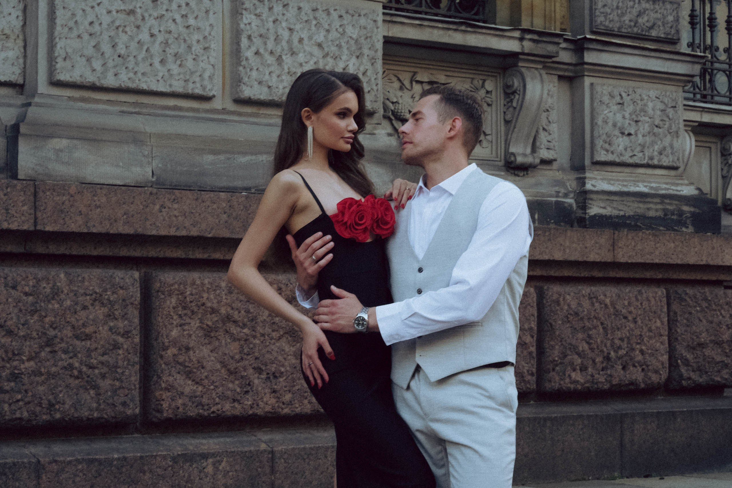 СВАДЕБНАЯ ПРОГУЛКА ВОЗЛЕ АКАДЕМИИ ШТИГЛИЦА. Профессиональный фотограф, Санкт-Петербург — Виктория Богомолова