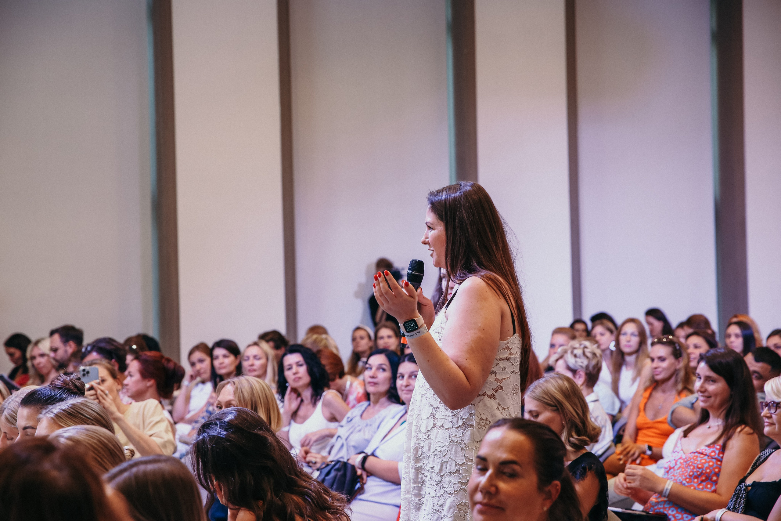 Тренинг Евгении Павловской. Фотограф и видеограф Анна Домашенко