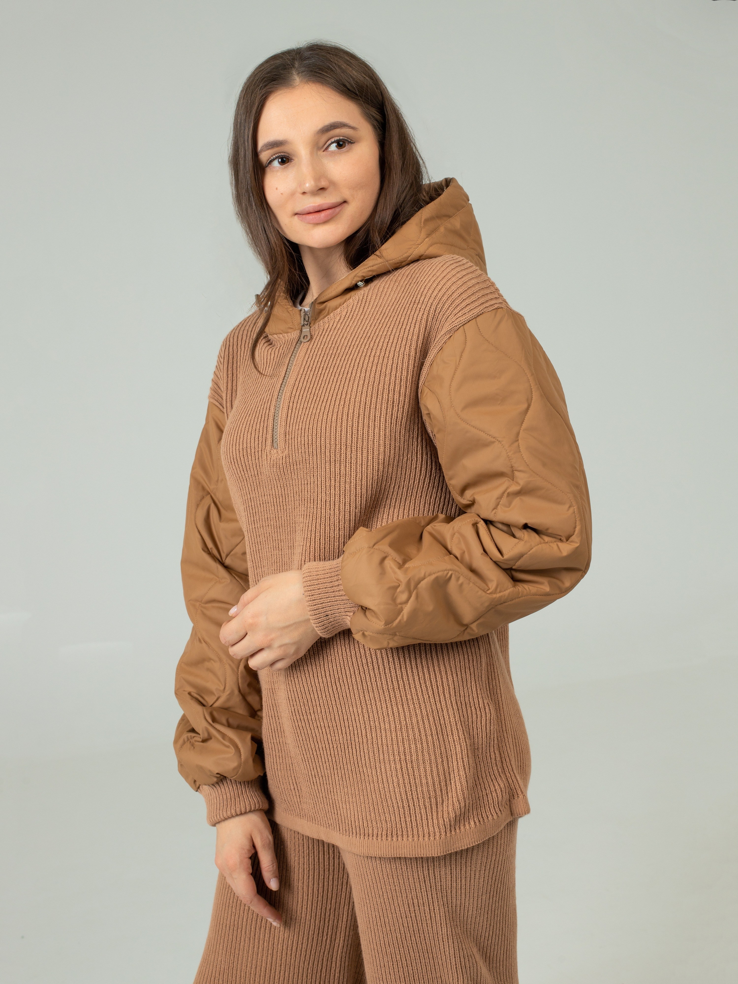 Екатерина, 40-42 р-р, рост 169. KED Production — продакшн из СПб. Создаём фото, видео и контент, который помогает брендам и селлерам продавать больше