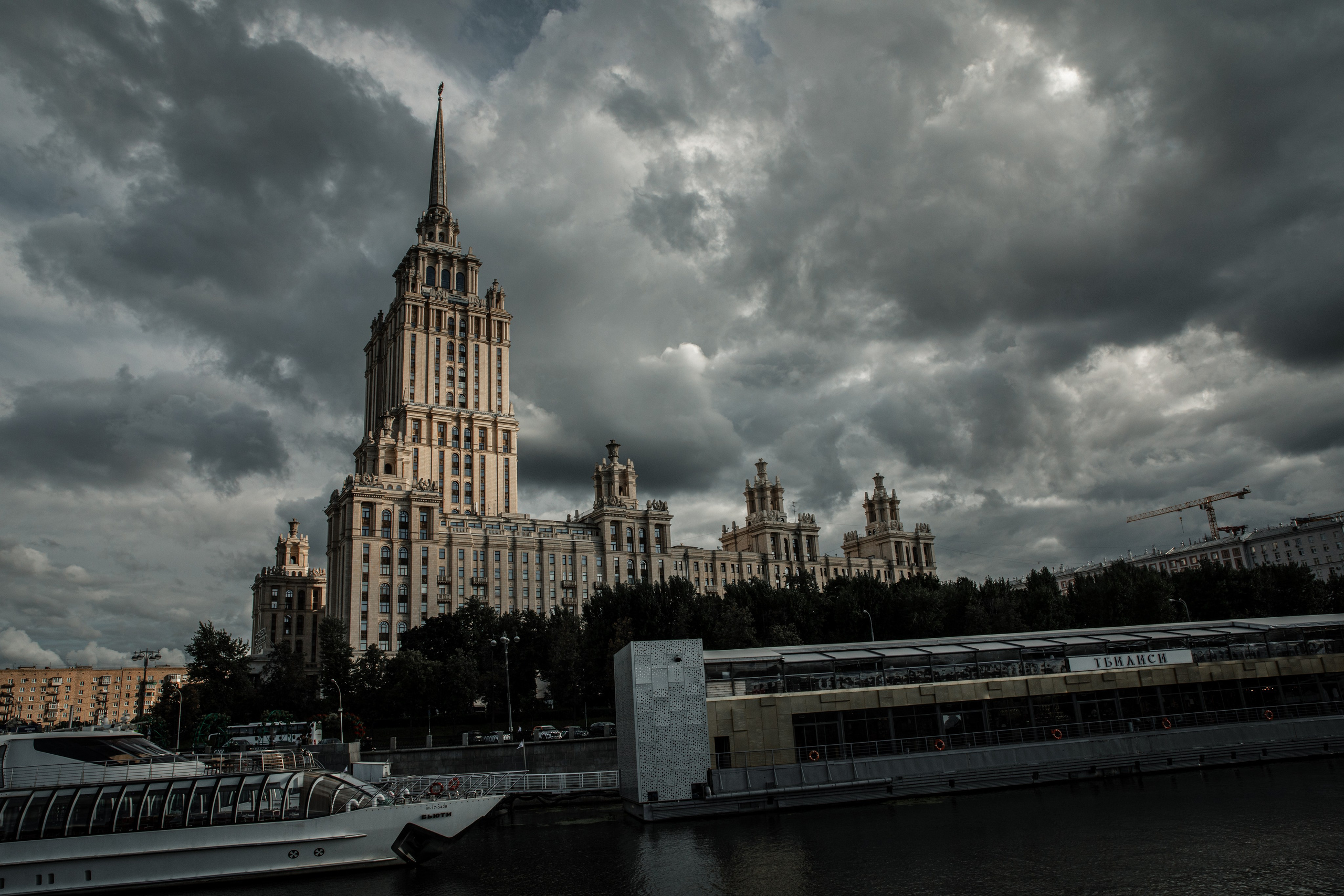 Премиальный клуб ABOSS | Мастер-класс на яхте. Alexey Sentyurin, brands and business photographer in Moscow