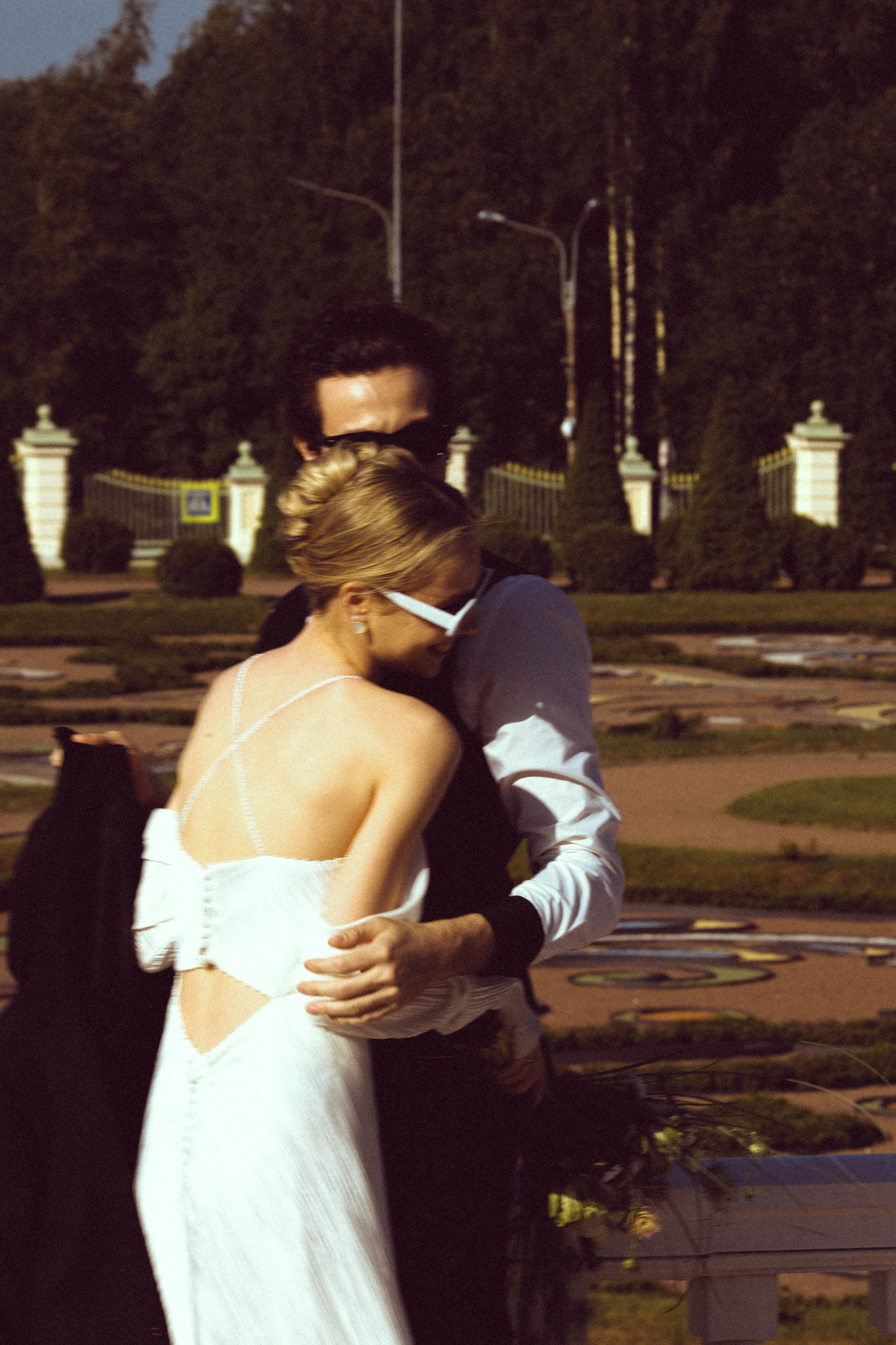 СВАДЕБНАЯ СЬЕМКА В ПАРКЕ ОРАНИЕНБАУМ. Профессиональный фотограф, Санкт-Петербург — Виктория Богомолова