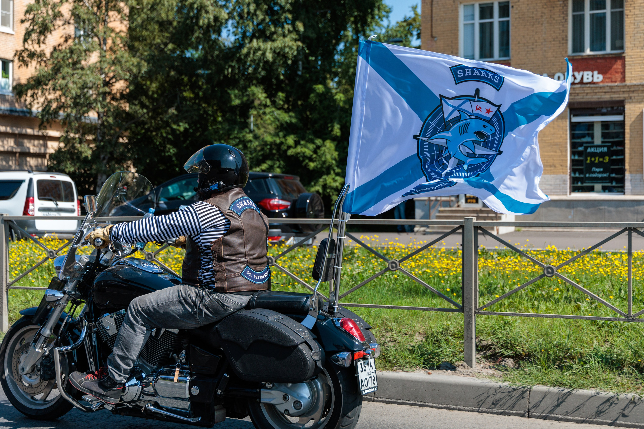 День ВМФ с мотоклубом 28.08.24. Репортажный фотограф Санкт-Петербург | Роман Карбышев