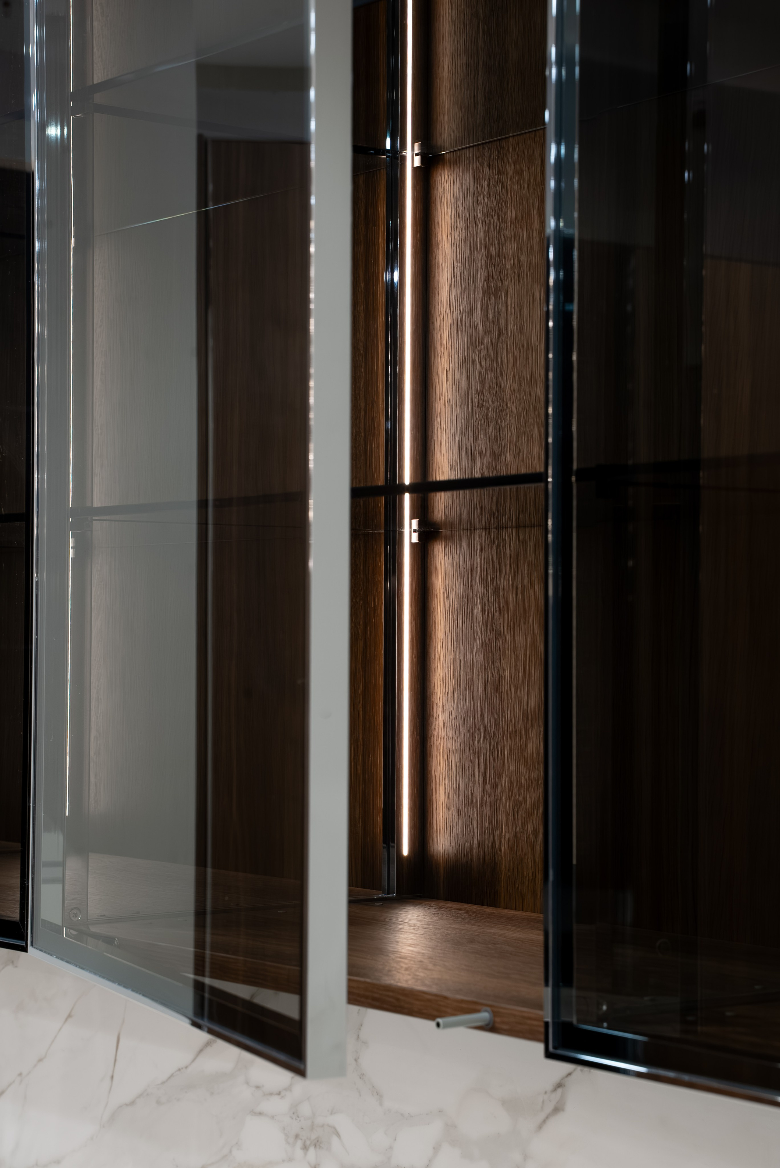 Шоурум WARENDORF. KUSTOV PRODUCTION — профессиональная фотосъёмка в Москве