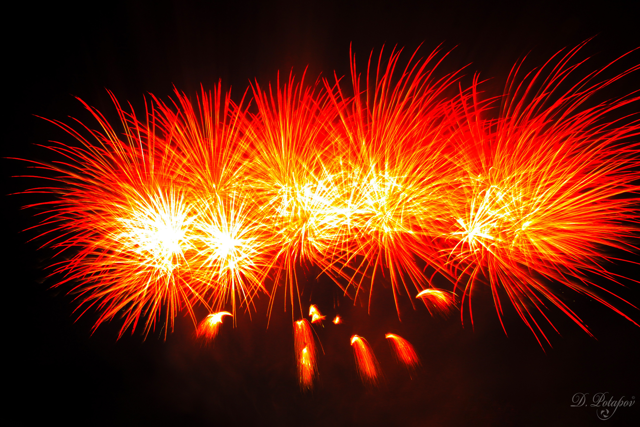 Костромской фестиваль фейерверков. Московский фотограф Дмитрий Потапов