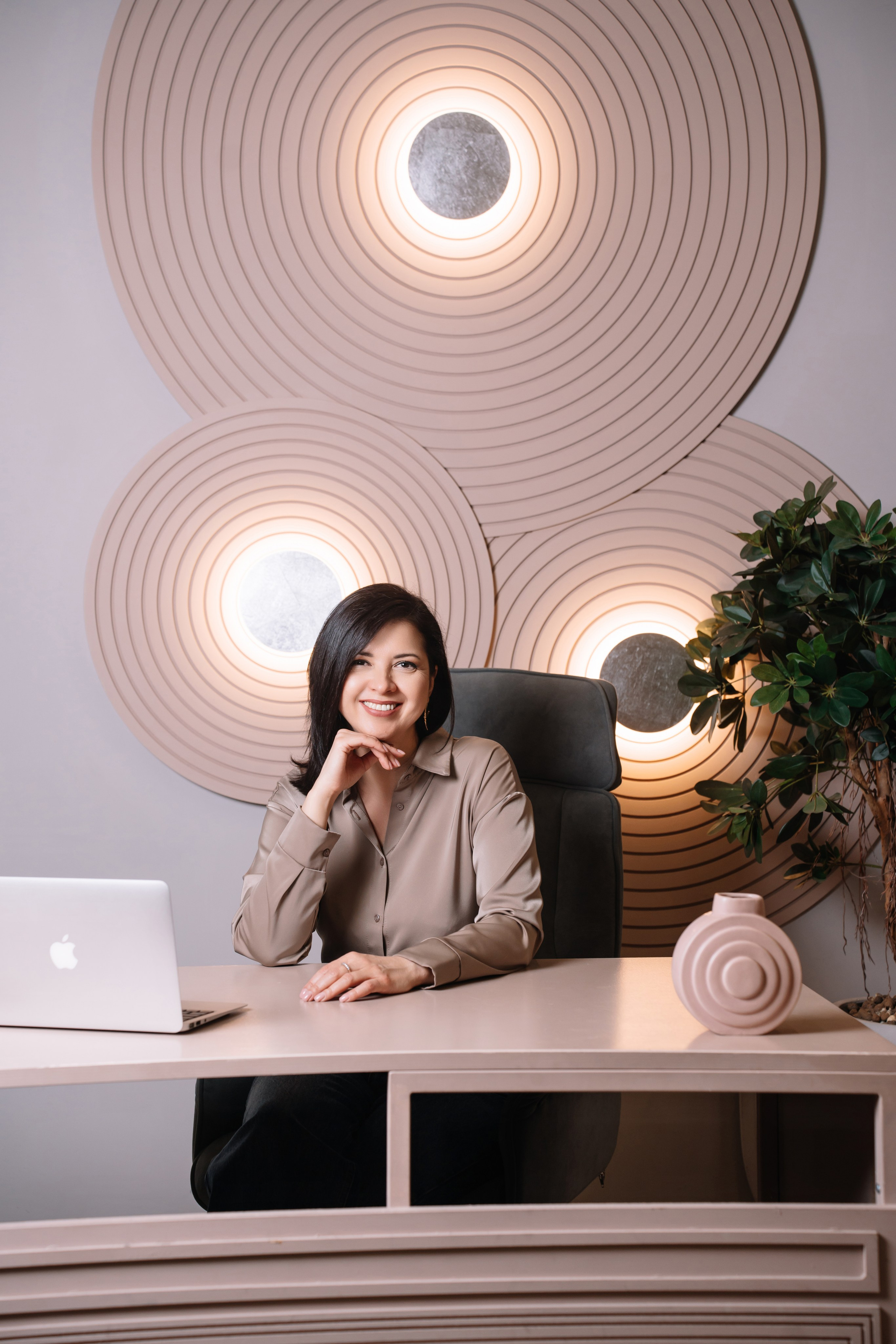 Бизнес фотосессия для коуча Петренко Елены