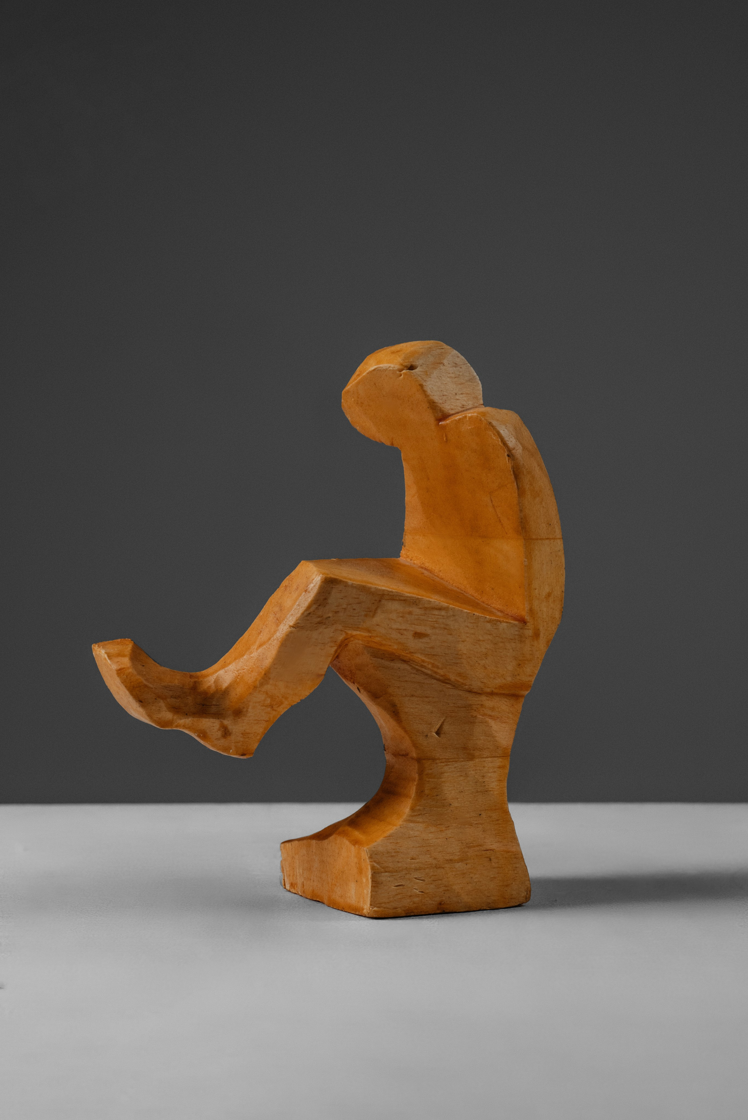 Скульптура "Мальчик", 2022 год, дерево 20*20*7