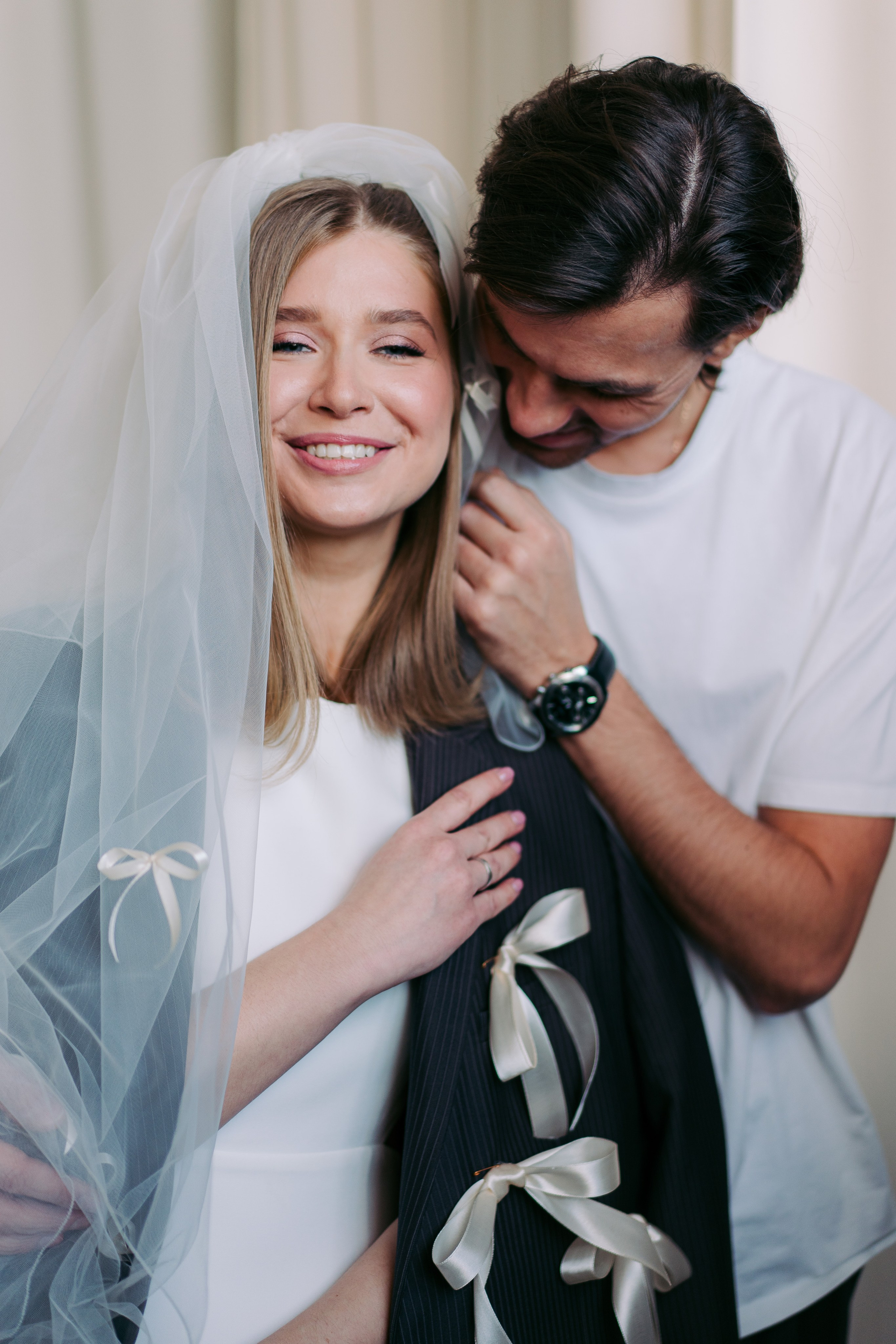 Свадебная фотосессия для двоих в студии, камерная свадьба в Москве