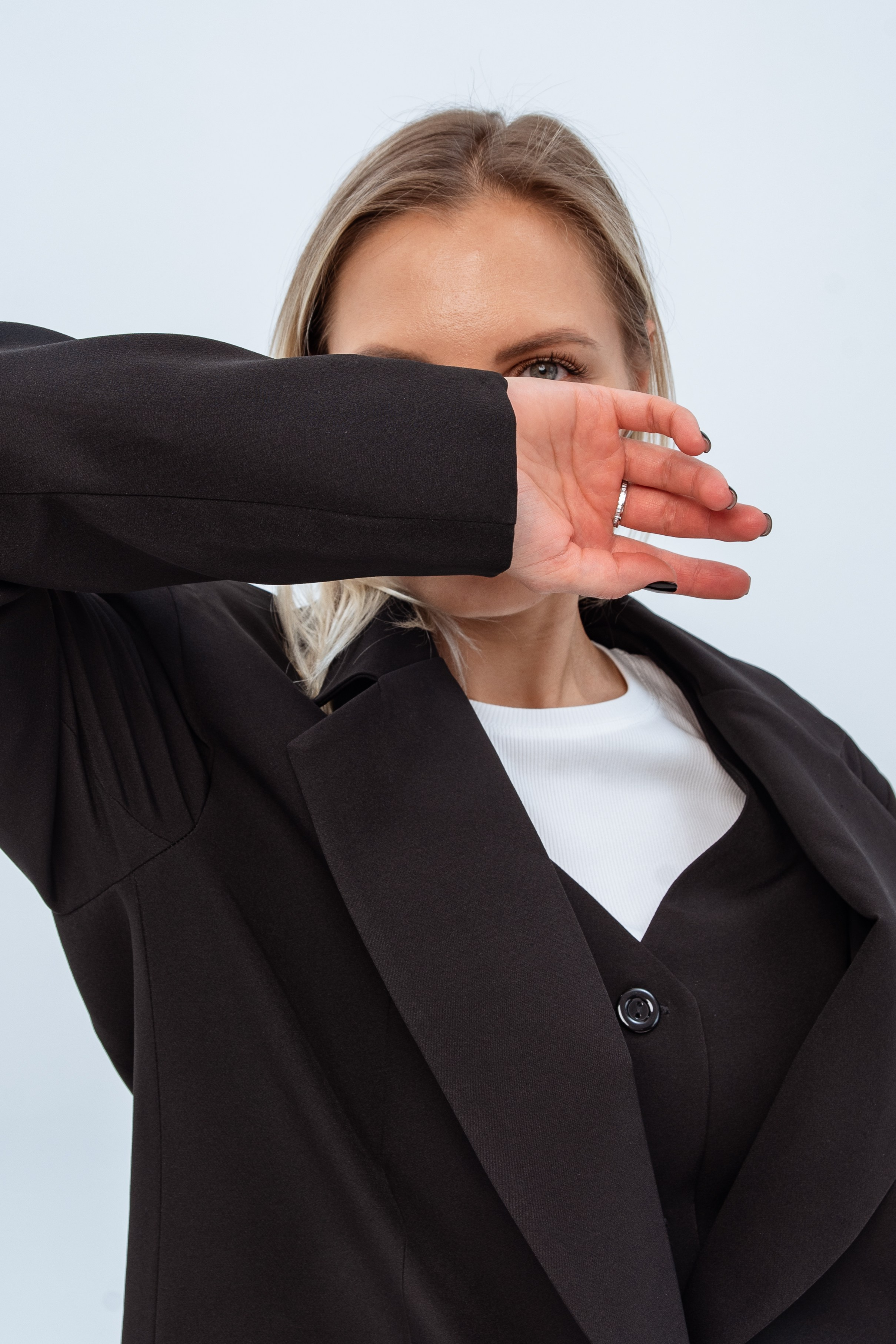 Фотосъемка для маркетплейсов, вайлдберриз, озон, ламода. Юлия Гоголева. Fashion-фотограф в Волгограде