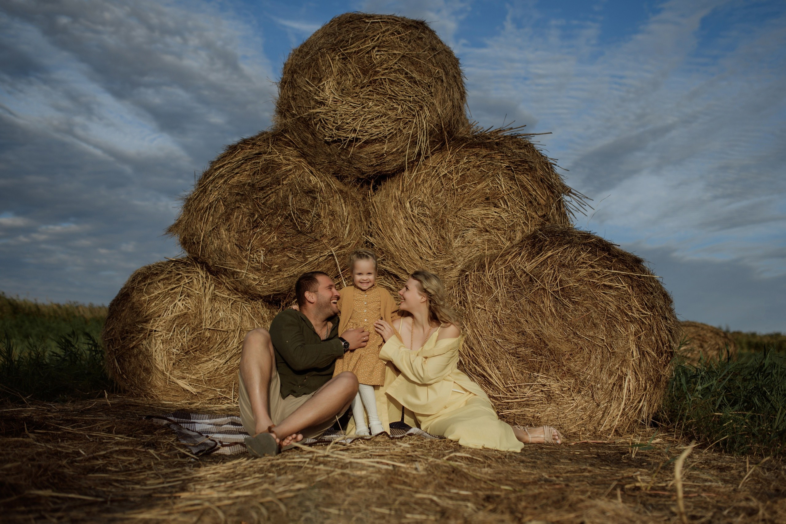 Семейные истории. Свадебный фотограф в г. Астрахань. Так же выезжаю в другие города