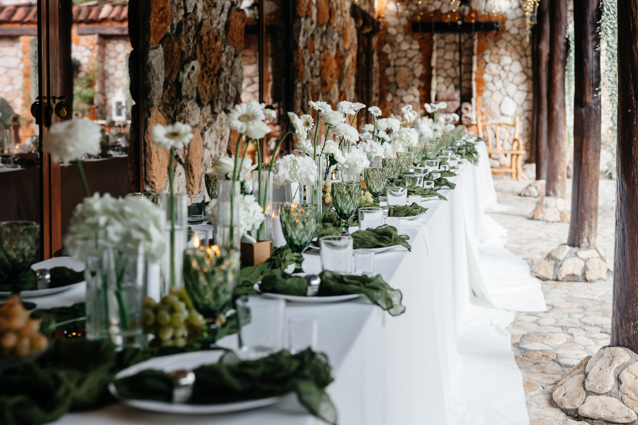 Анонс свадьбы для Павла и Евгении. Усадьба Феодоро. Свадебный фотограф в Крыму и Севастополе Ольга Баскакова