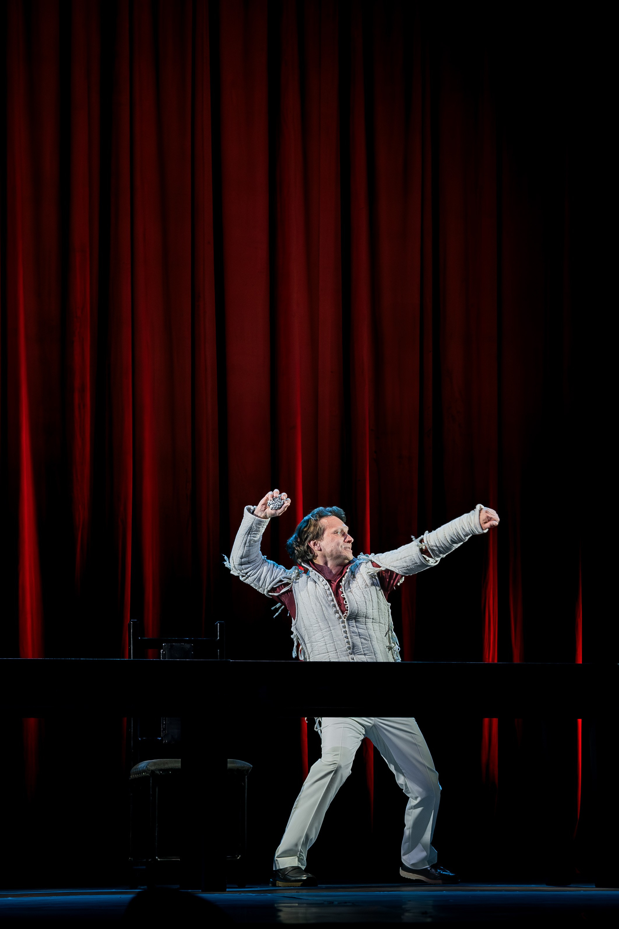 Театр Юного Зрителя «Маленькие трагедии». Фотограф Марк Файзулин