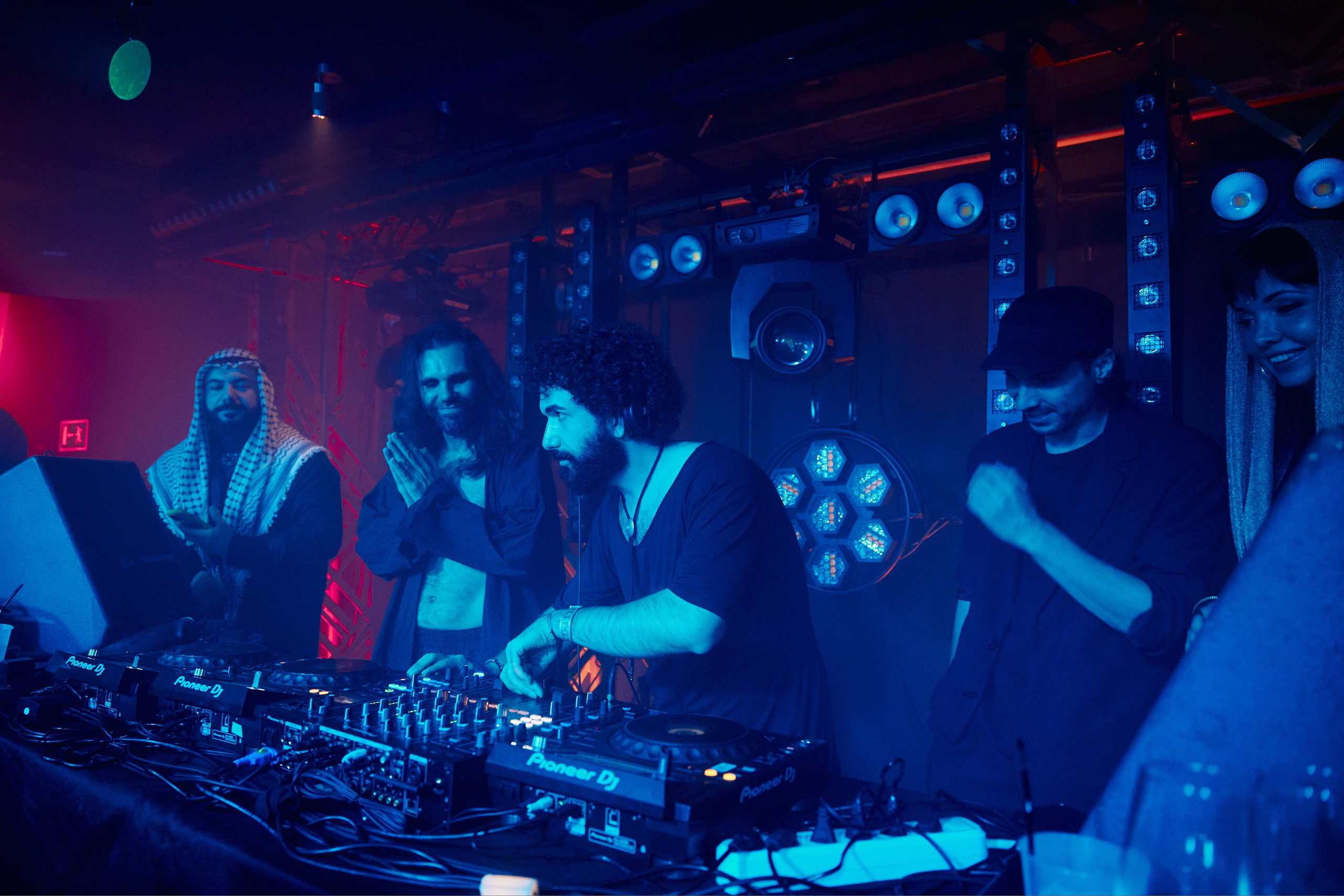 ILLEGAL FRIENDS — MIRAGE [PART III]. СВОИ. ФОТООТЧЕТЫ-СОБЫТИЯ-МЕСТА