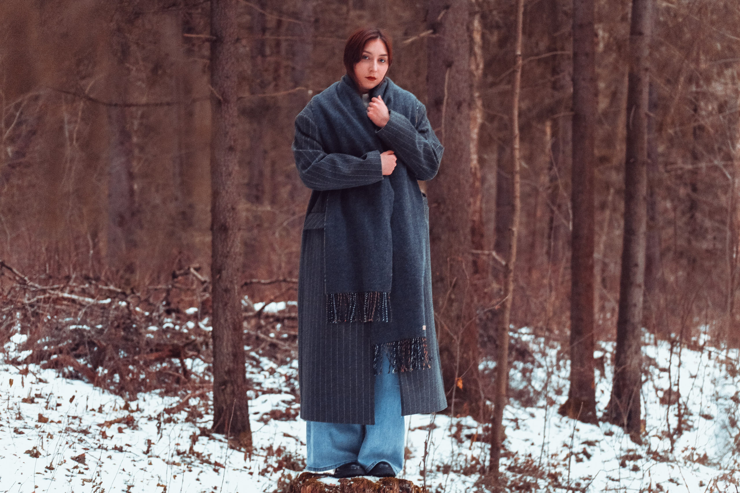 Ксюша в лесу. Фотограф Пермь. Фотосессия в фотостудии Перми и на свежем воздухе