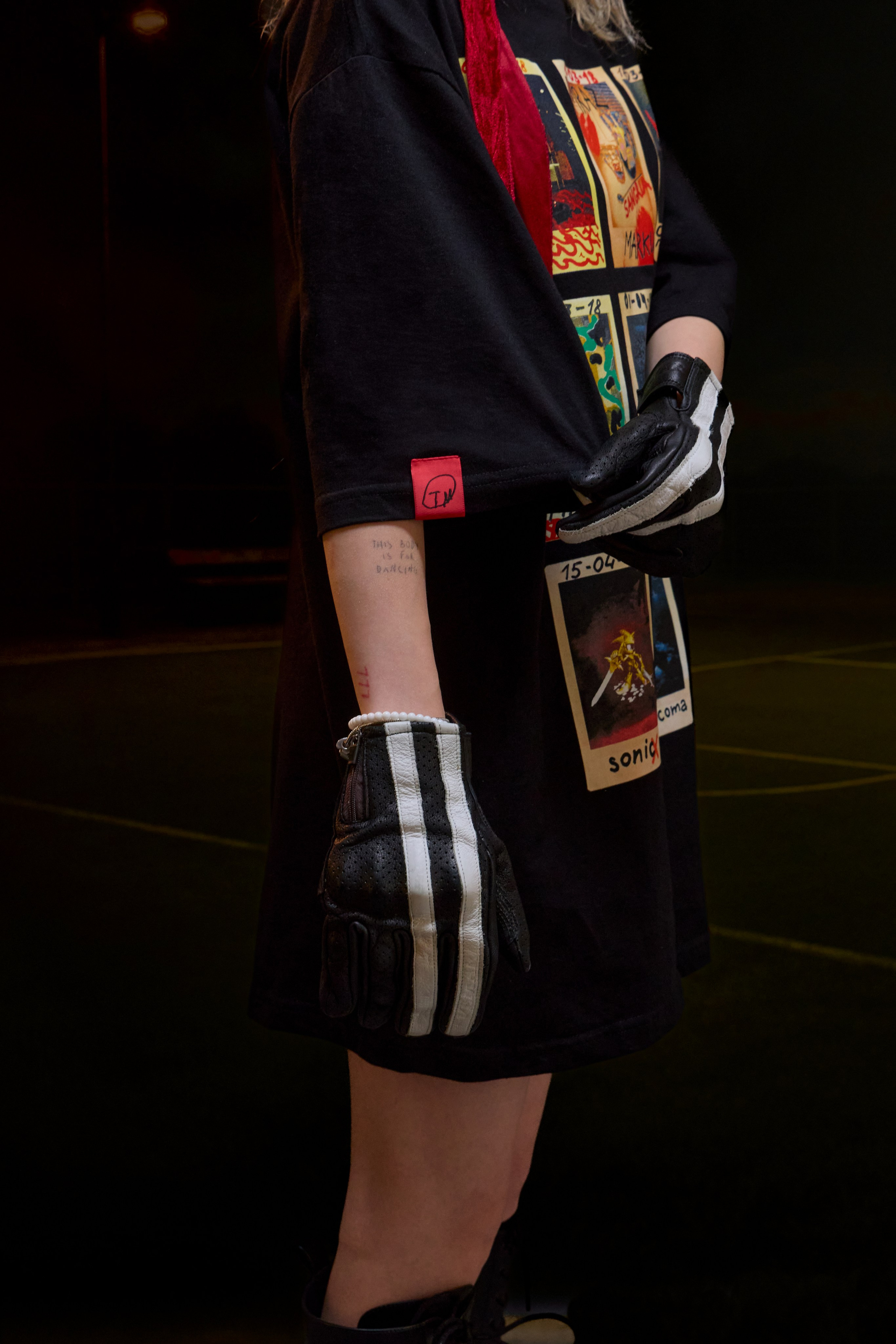 Thomas Mraz. Святослав Лебедев | Рекламный фотограф — Коммерческая съемка, Арт-дирекшн, AI-интеграция