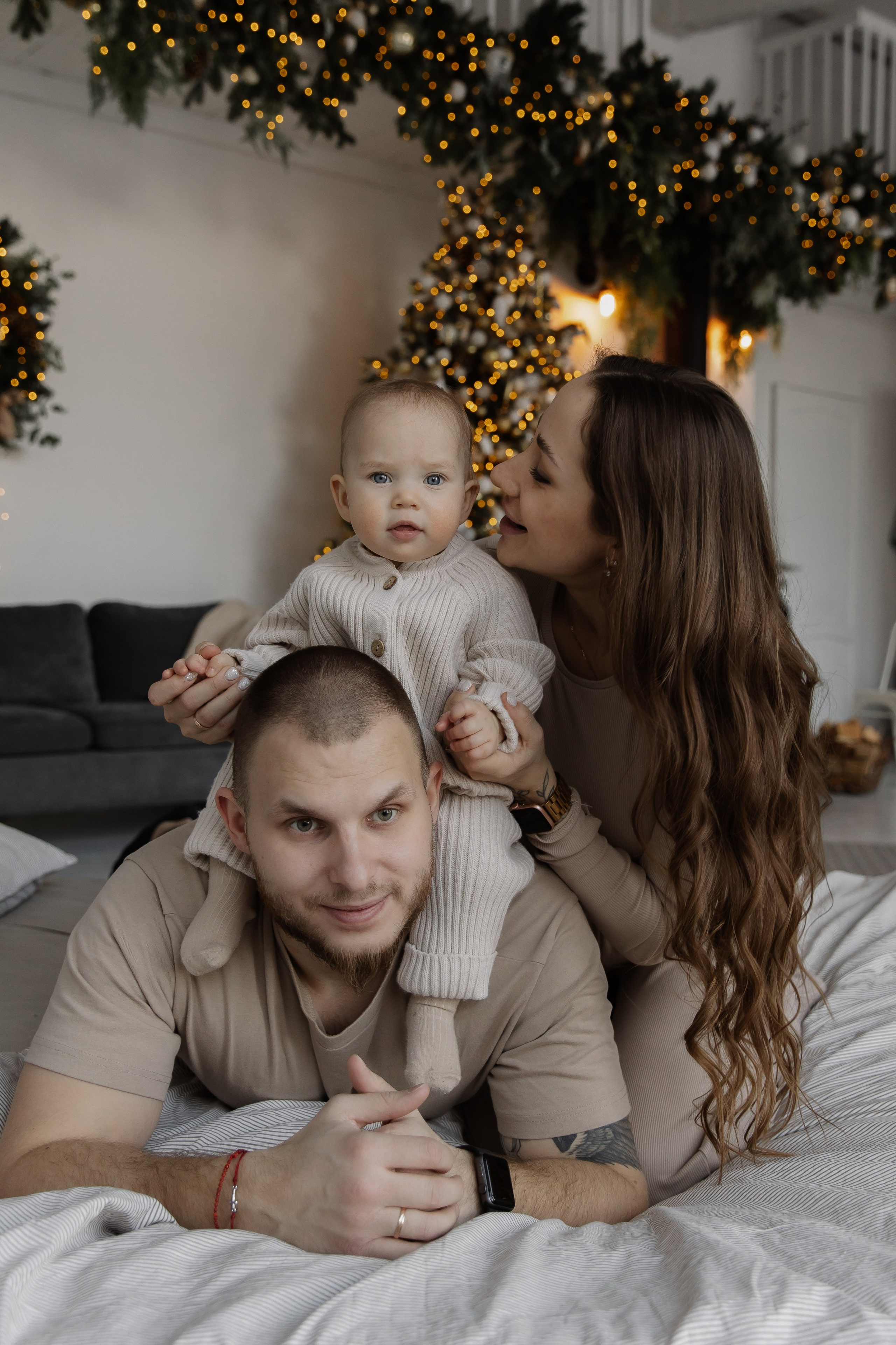Семейная новогодняя фотосессия. СВАДЕБНЫЙ ФОТОГРАФ ЧЕЛЯБИНСК