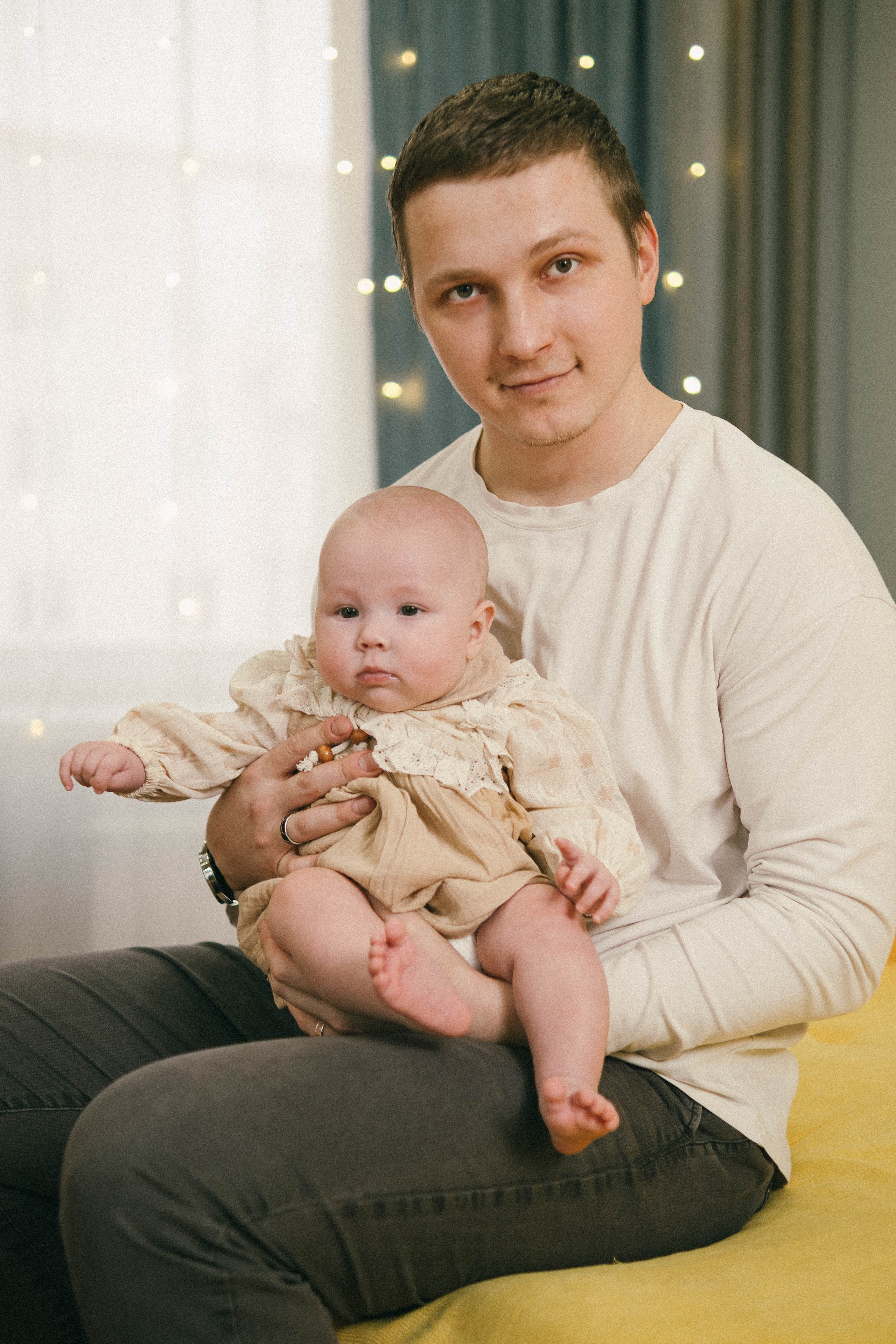 Лера, Артур и Машенька (Новый год 26). Анна Демидова — фотография для жизни и бизнеса в Абакане