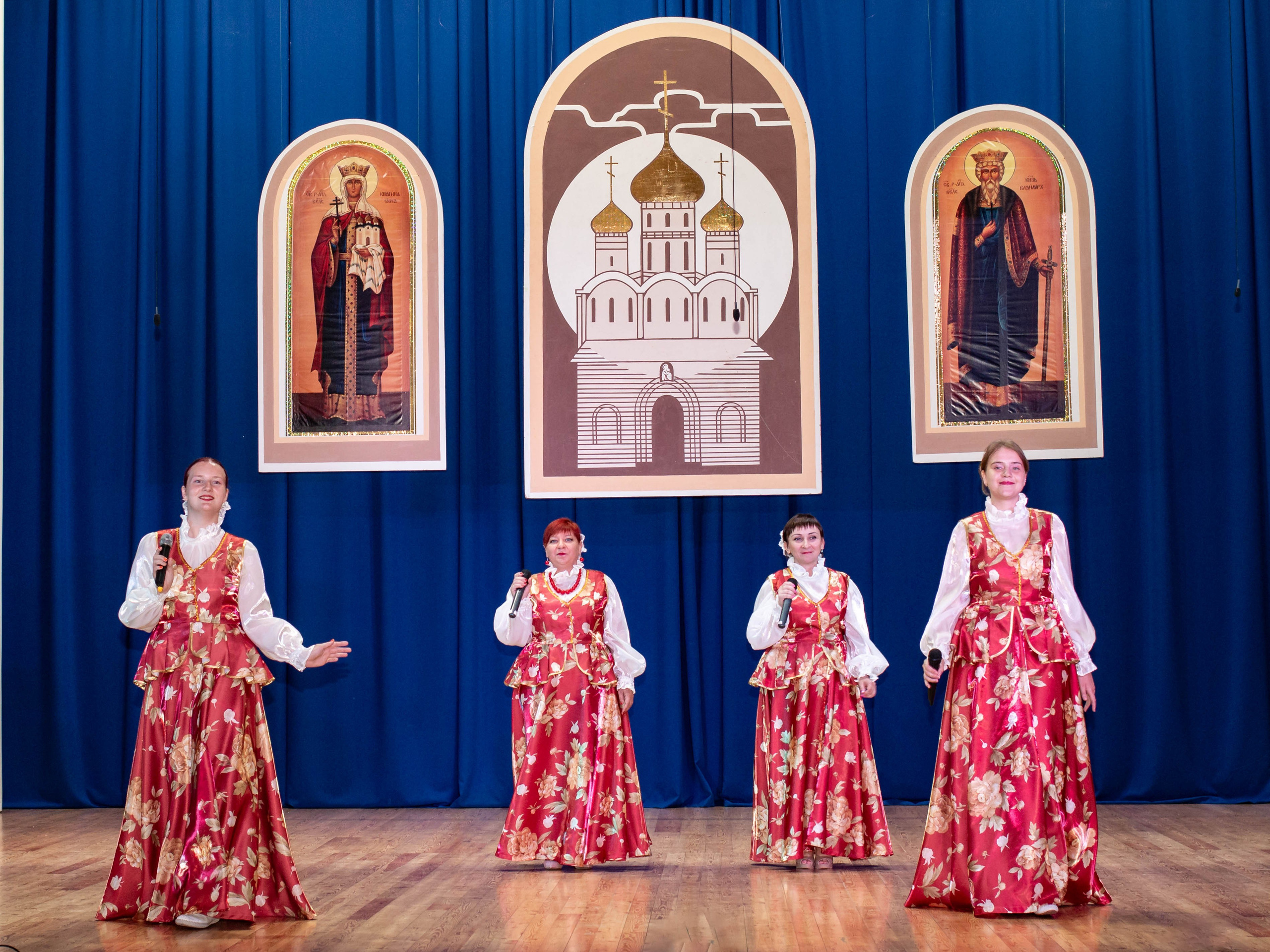 День Святого Владимира п. Радуга. Главная