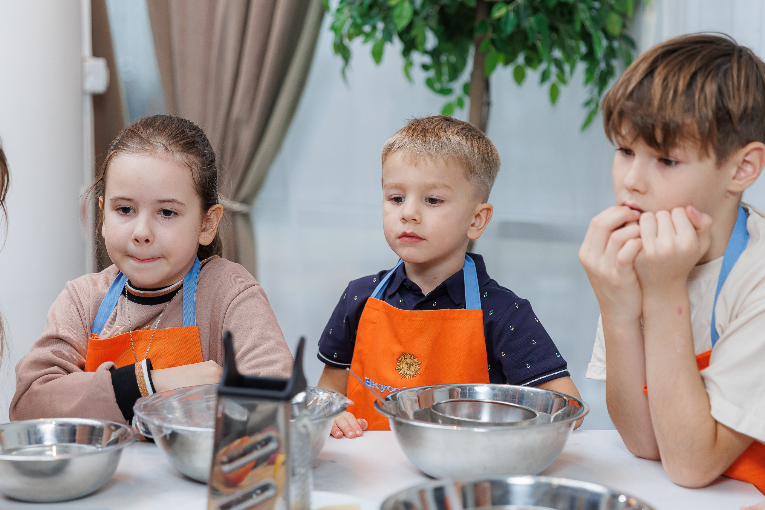 День рождения Насти «Венсдэй во Вкусотеррии». Семейный и детский фотограф Комина Елена, Власиха, Одинцово