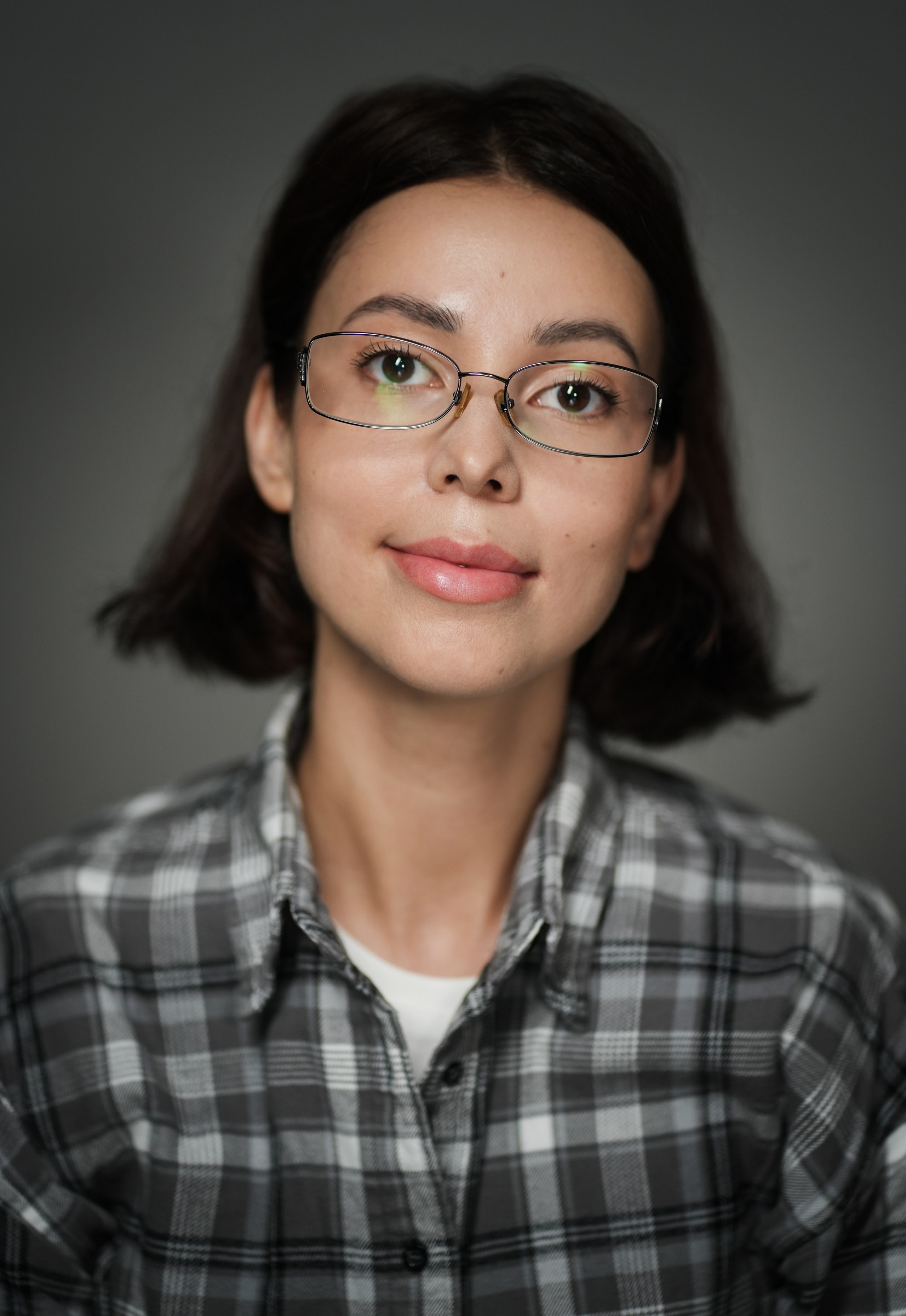 Актриса Елизавета Даутова. Портретная съемка в Москве, студийный фотограф Игорь Фомин