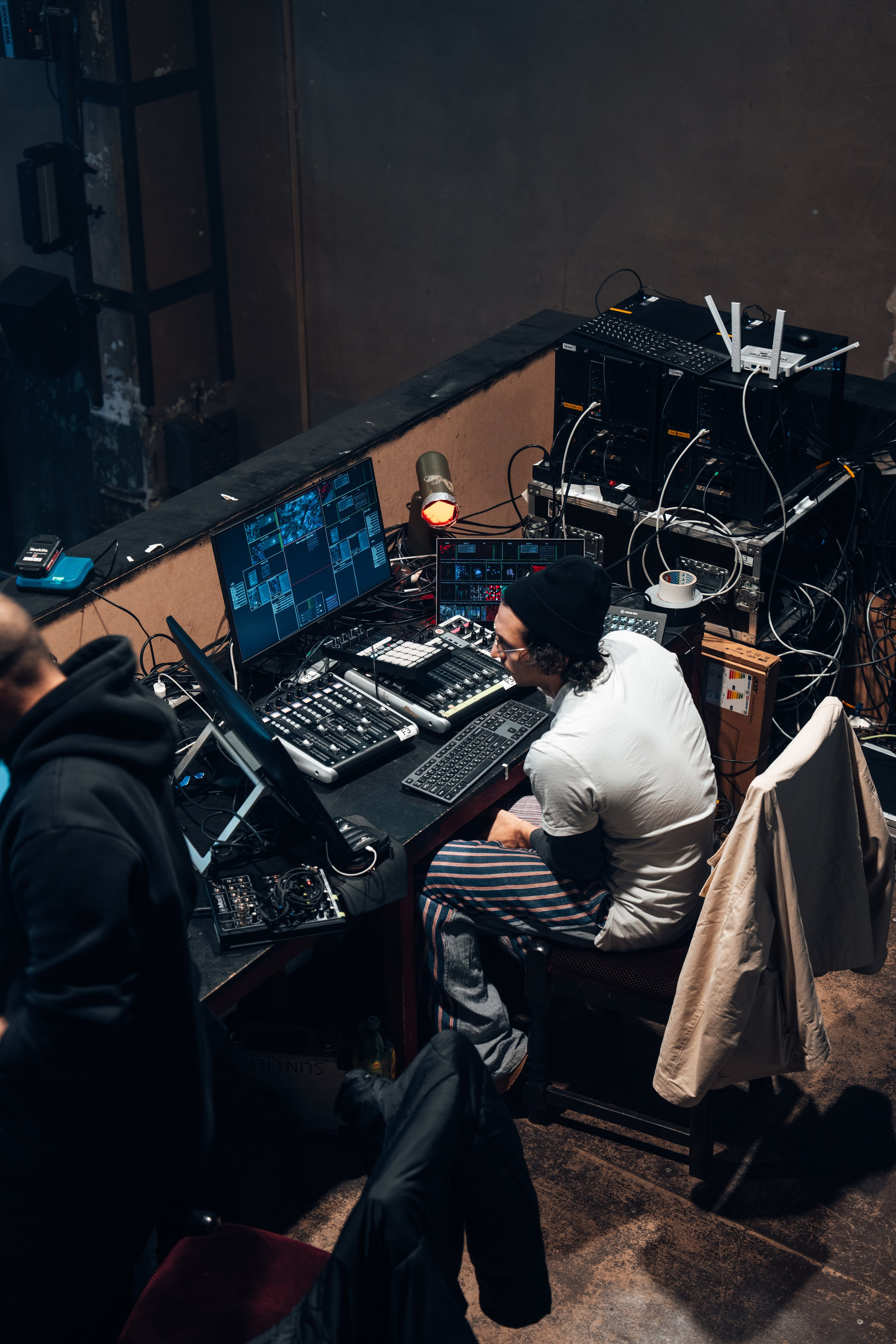 Ø Backstage, SILA SVETA. @tomrus: Рустам Шагиморданов — фотограф