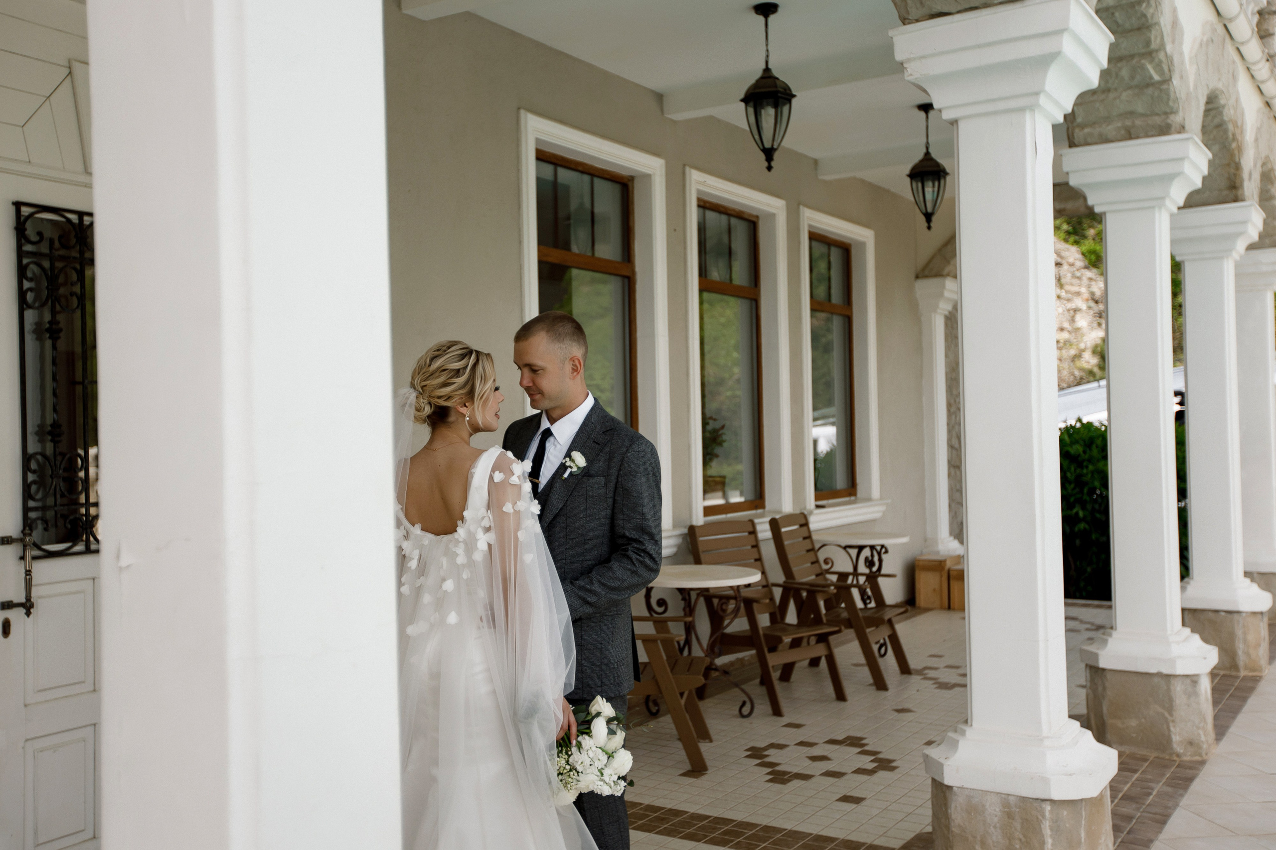 Денис и Алина. Белый замок. Фотограф Анна Лейман. Севастополь