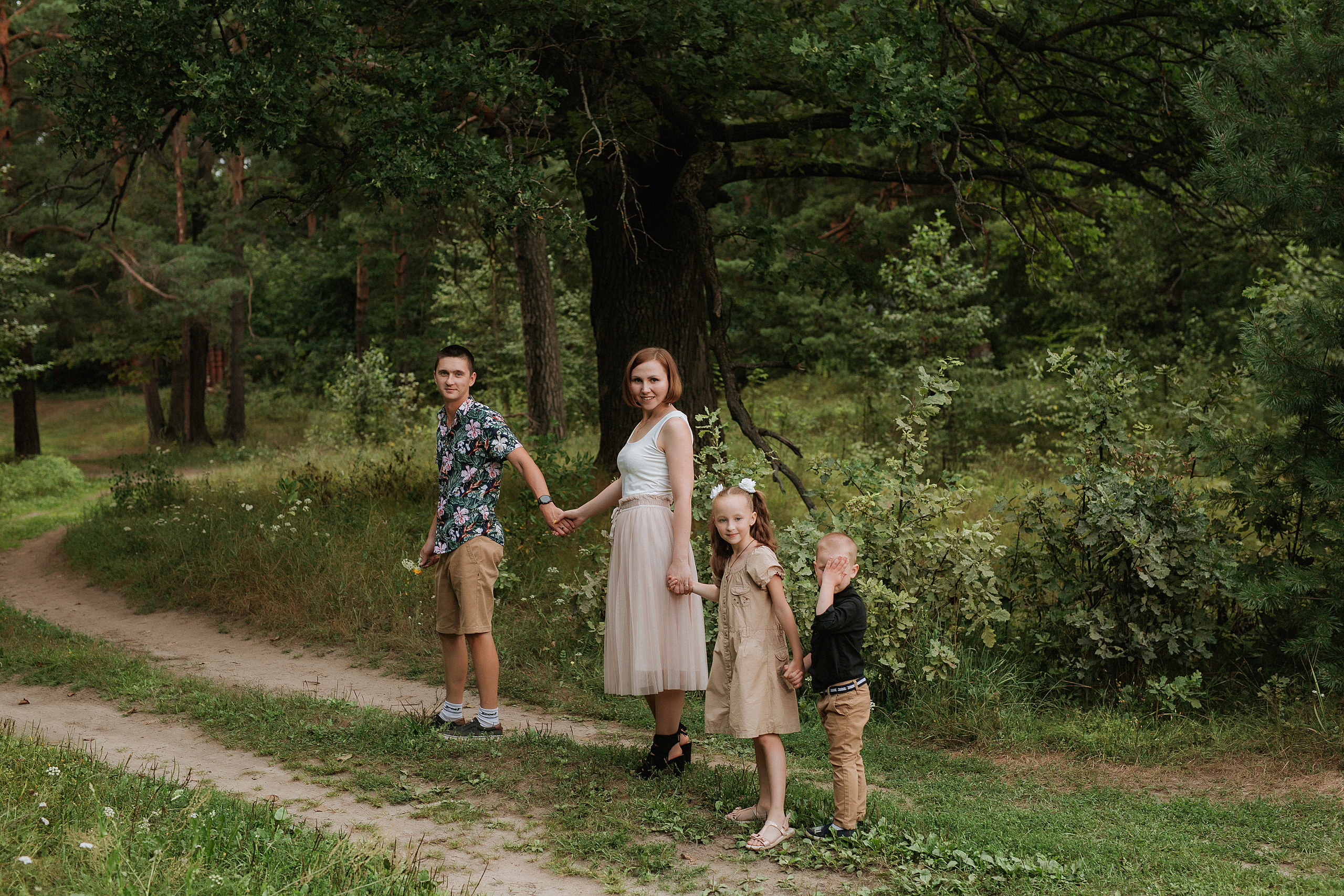Анатолий, Карина, Василиса и Санёк / 01.08.2021. Свадебный, семейный фотограф в Дзержинске, Нижнем Новгороде Наталья Хр