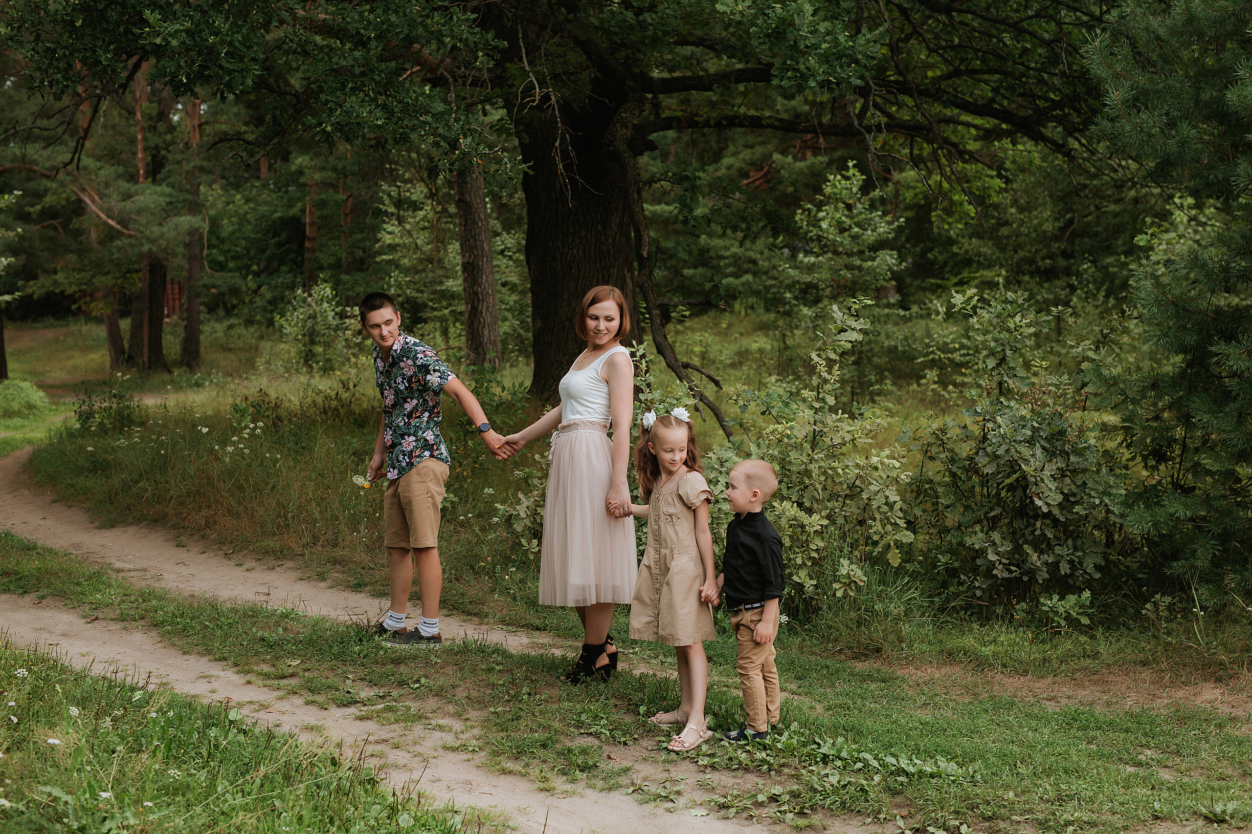 Анатолий, Карина, Василиса и Санёк / 01.08.2021. Свадебный, семейный фотограф в Дзержинске, Нижнем Новгороде Наталья Хр