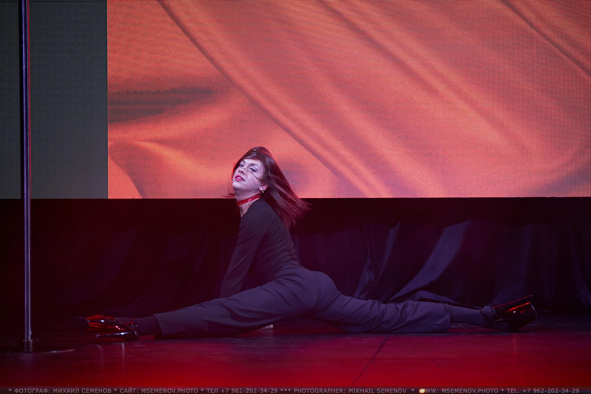 Анонс «SOUL POLE CHAMPIONSHIP IV». Photographer for business Mikhail Semenov. Aqua photo studio, photo school