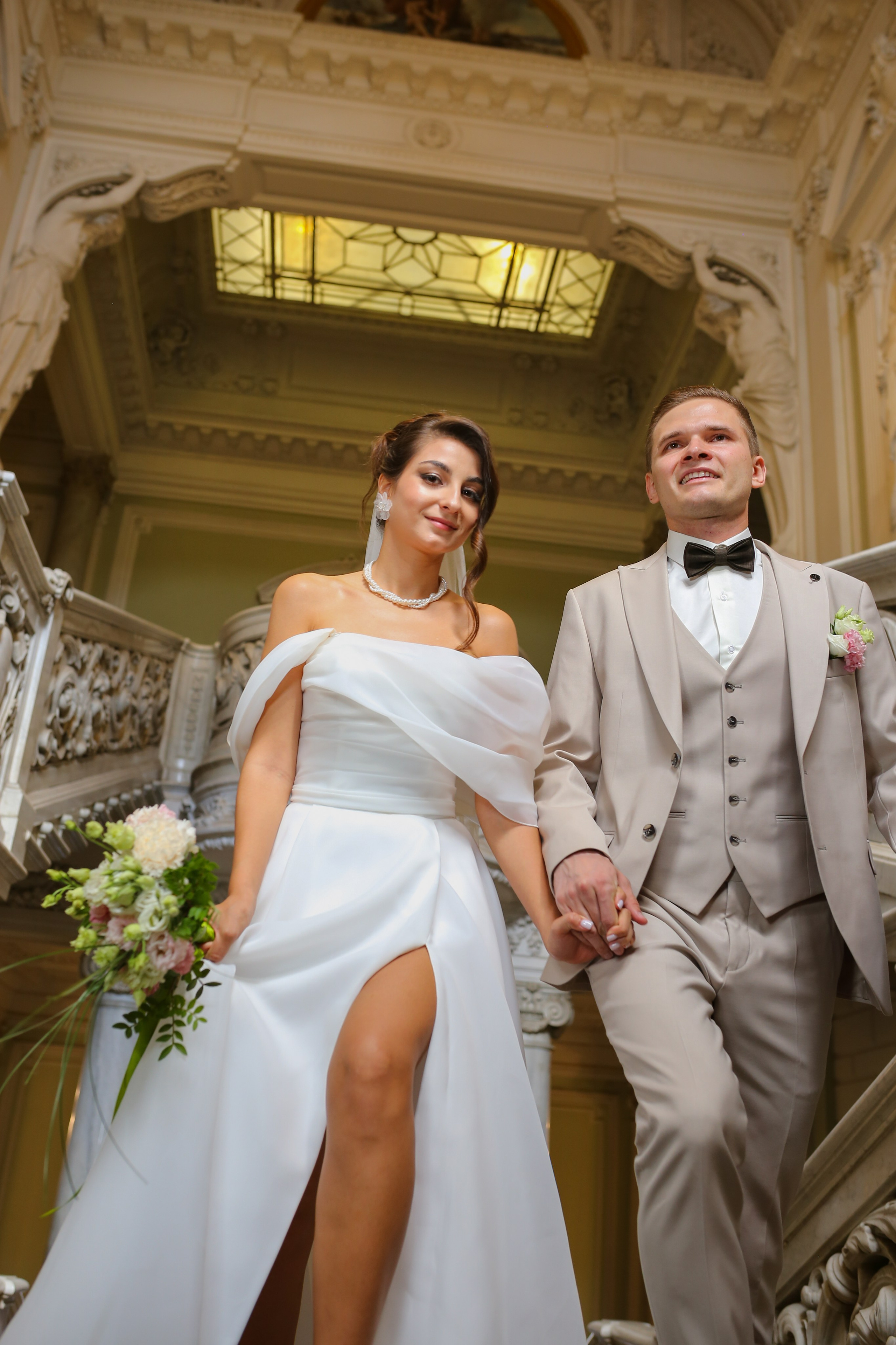 Классические кадры, во Дворце бракосочетания. Свадебный и Репортажный фотограф в Санкт-Петербурге