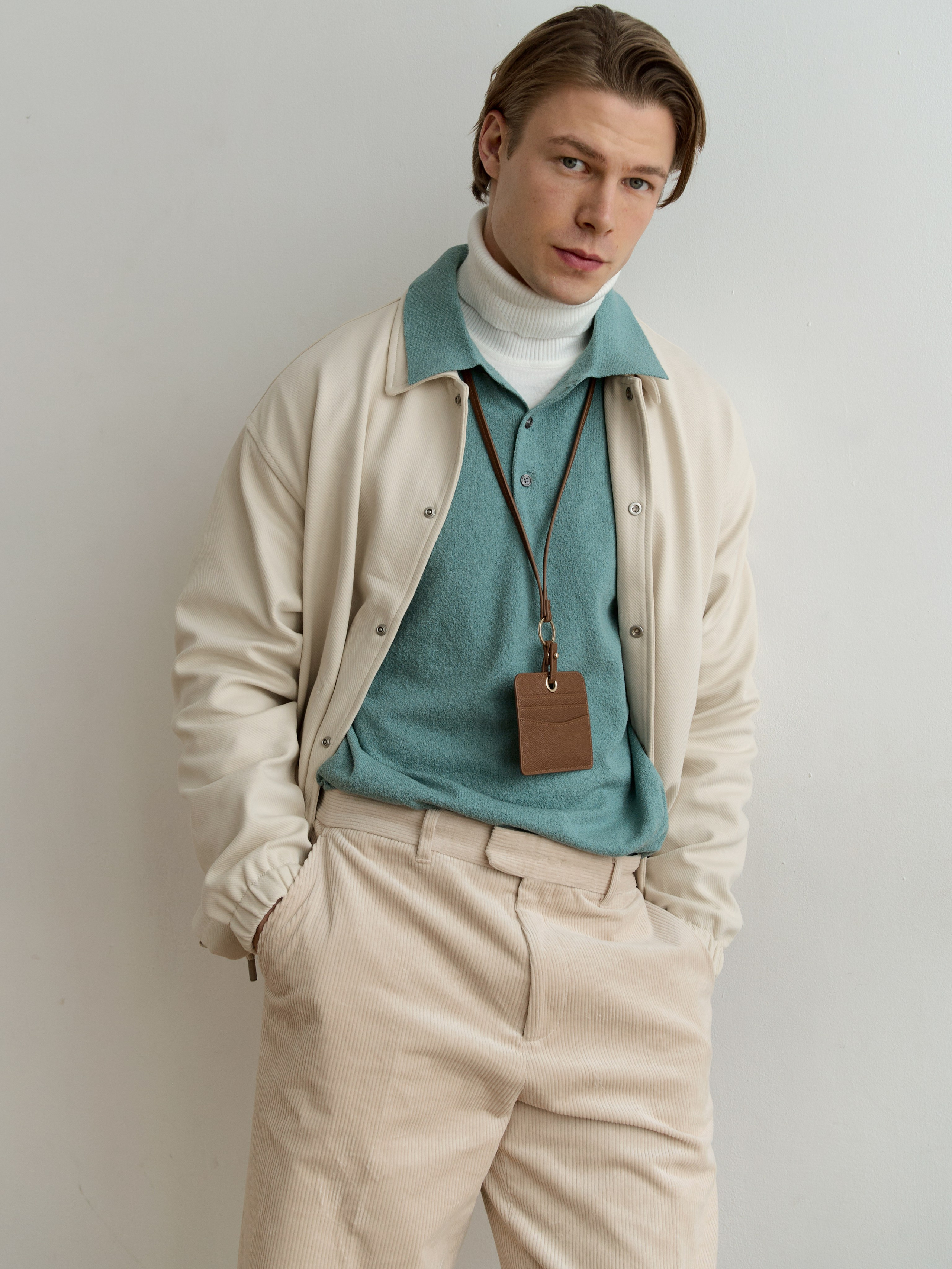 Съёмка для продакшна Buro. Fashion фотограф в Москве Ксения Чупрунова