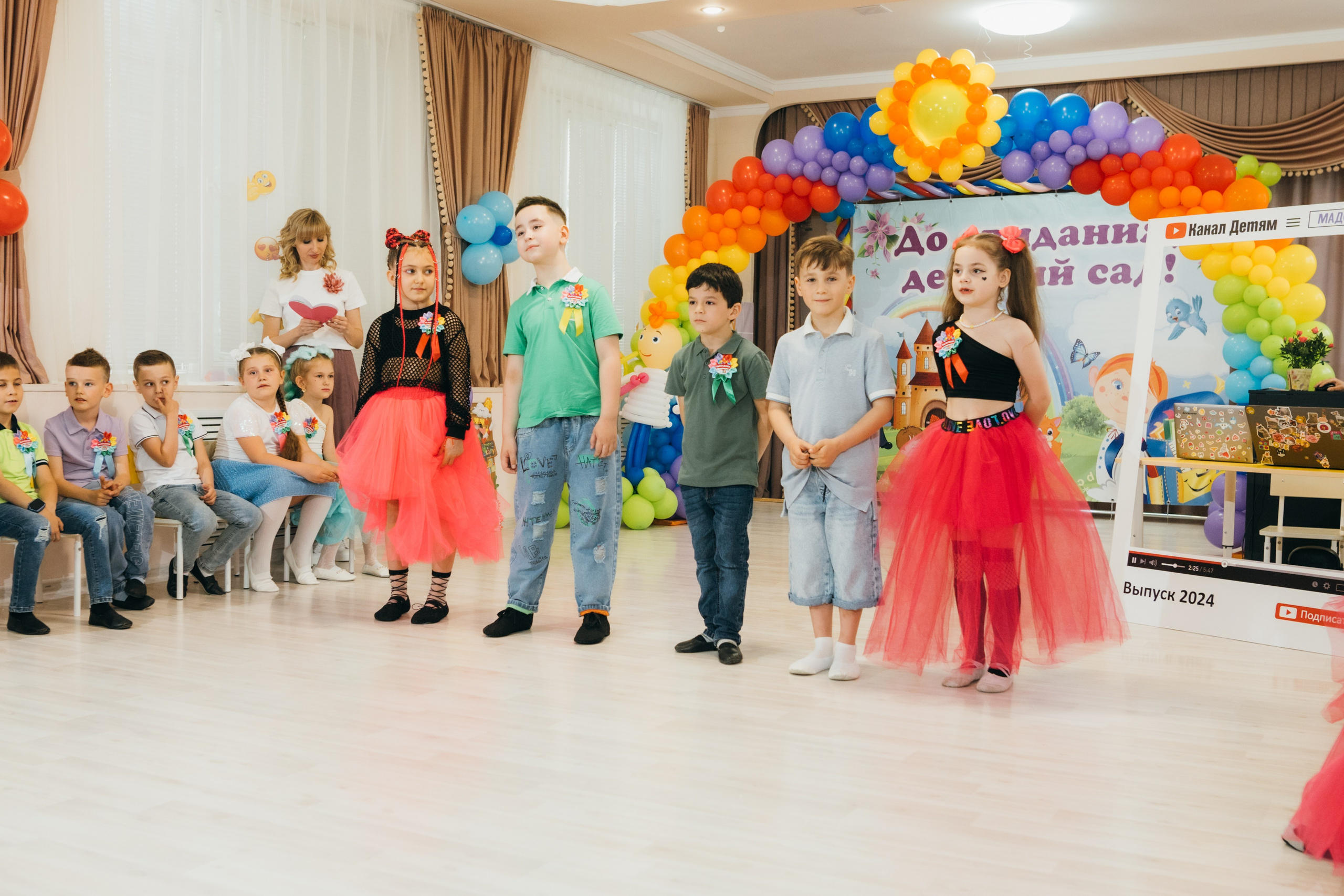 Выпускной в детском саду. Профессиональный фотограф Геленджик, Новоросийск Виктория Цейс