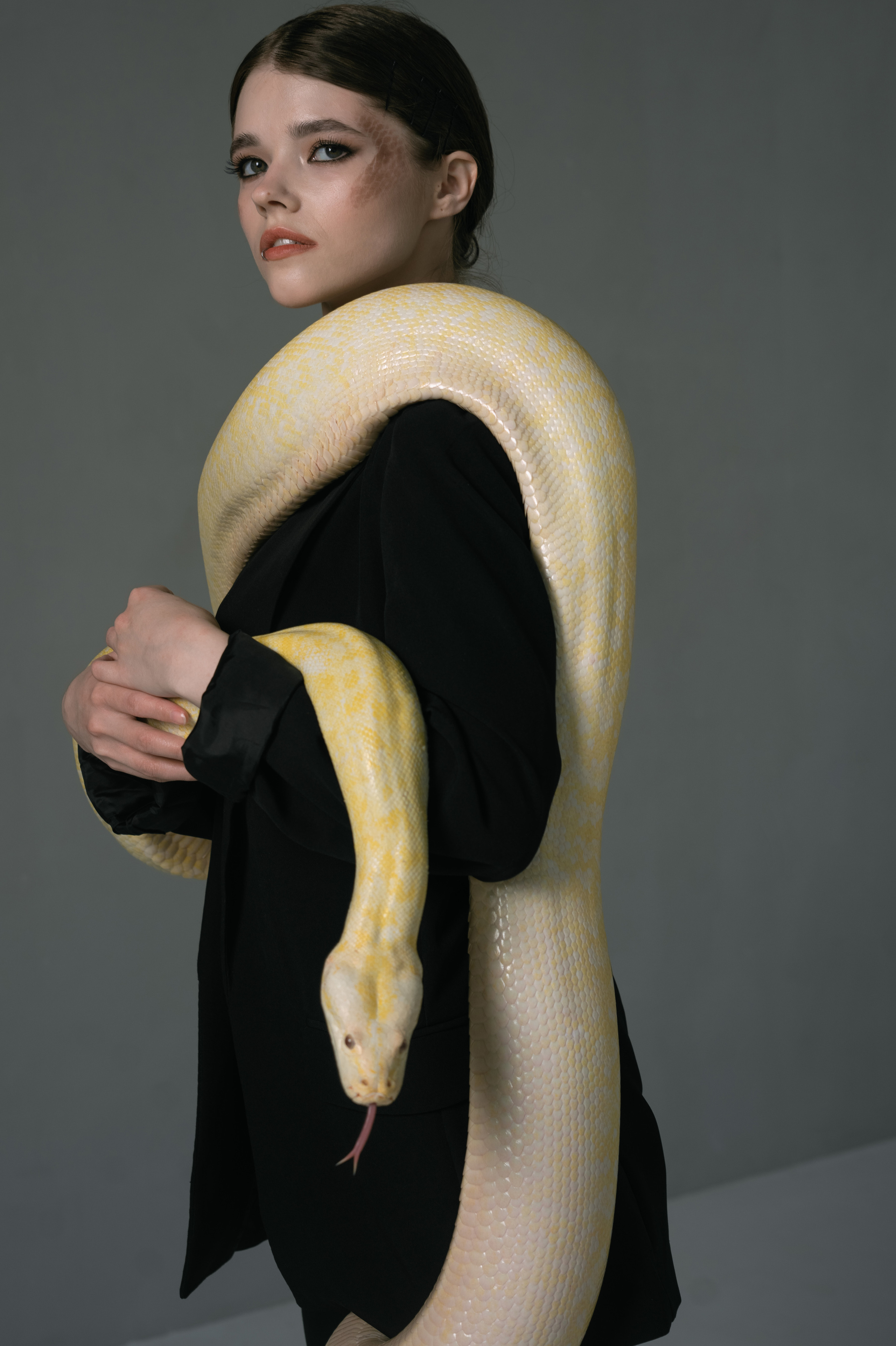 Змея. Фотограф Томск Новосибирск Елизавета Вахтеева